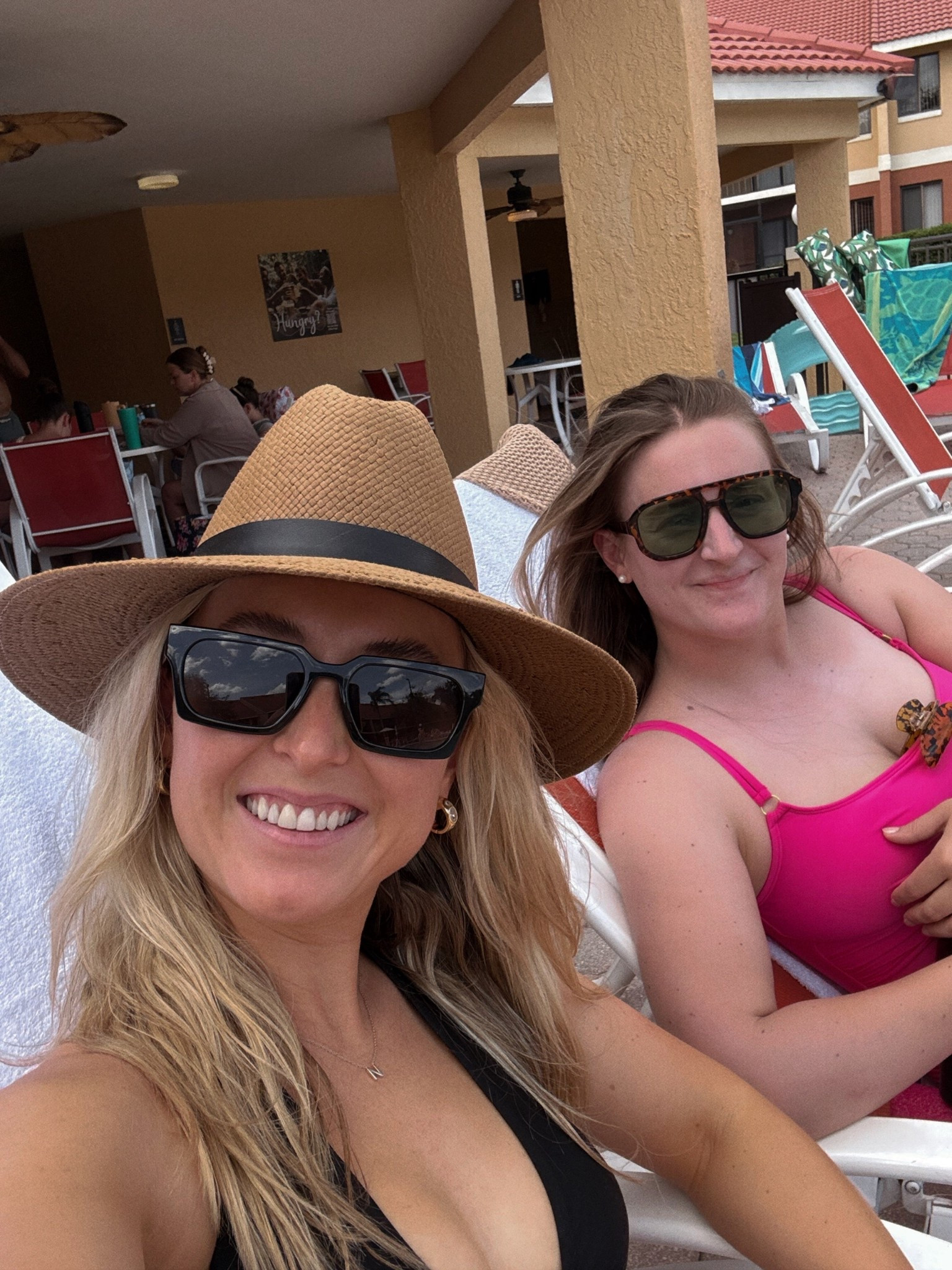 Back with my bestie 🤍

#LTKSwim #LTKTravel #LTKdayinmylife