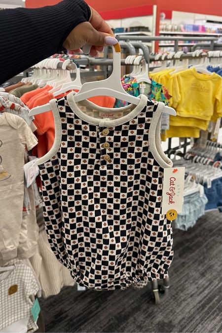 This cute onesie I found at Target is perfect for Vacation 😍

Baby clothes - summer outfits - kid outfits - toddler outfits 

#LTKFindsUnder50 #LTKKids #LTKBaby