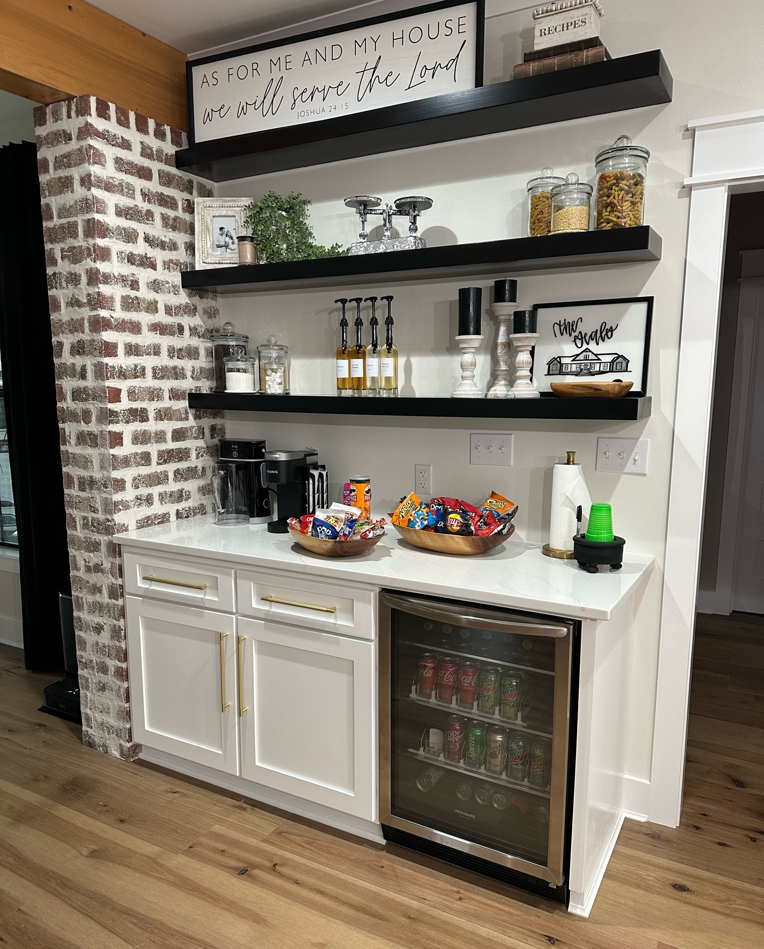 Modern Farmhouse Snack Bar/Drink Station 🤎🖤

Home Links. Amazon Links. Decor Links. Joshua 24:15 Artwork, Faux Books, and Jars from Hobby Lobby. 

#LTKStyleTip #LTKFamily #LTKHome