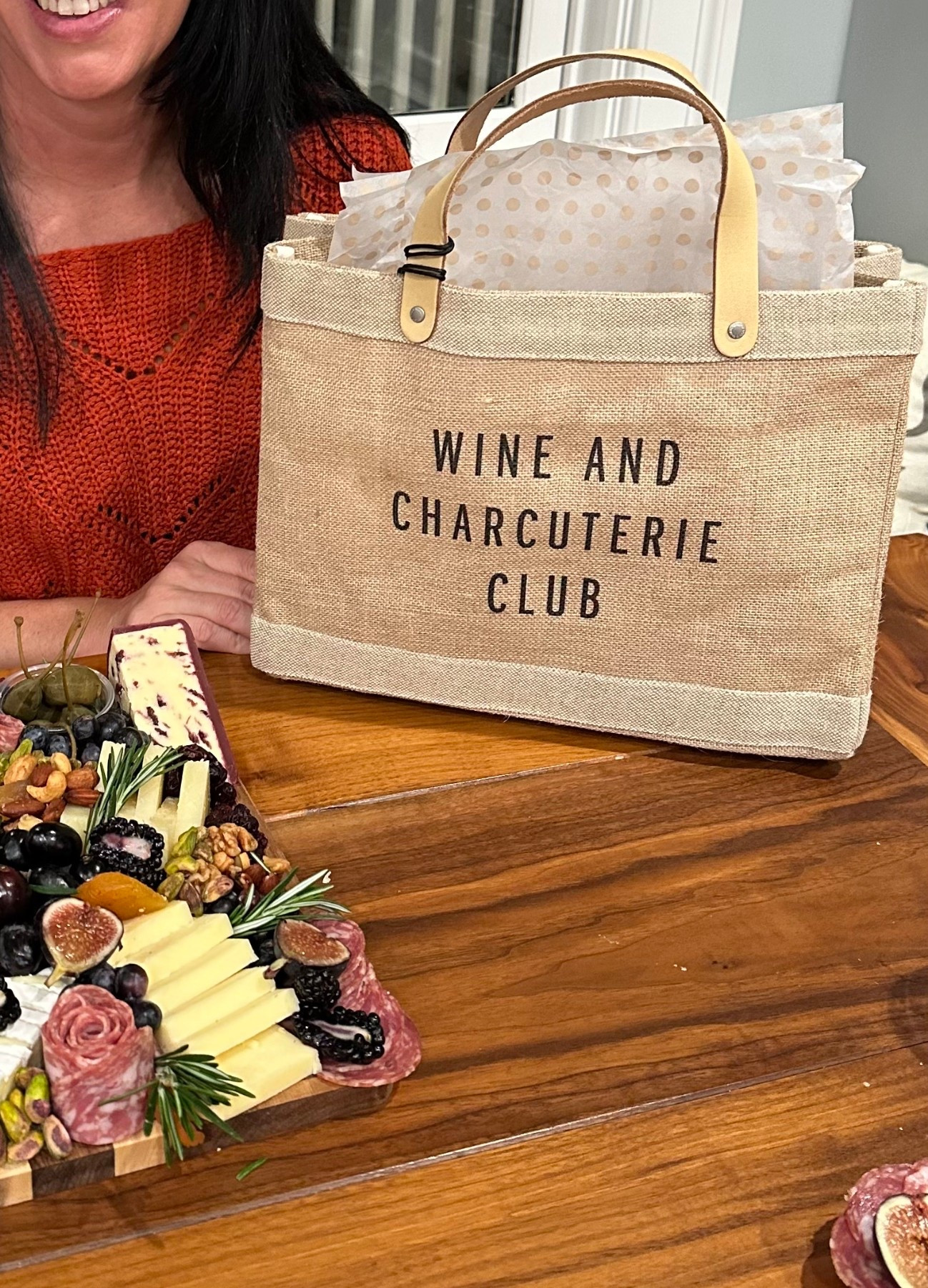 Love these custom personalized tote bags for gifts! They work for any occasion. Under $70 and great quality  

Charcuterie boards
Birthday parties 
Gift bags
Bridesmaids gifts
Wedding party
Holiday Christmas gift
Location totes 

#LTKFindsUnder100 #LTKItBag #LTKWedding