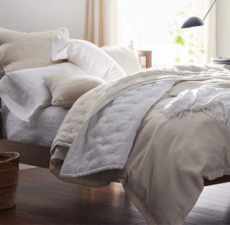 Linen quilt 
Summer bedding 
Neutral bedding
Cozy bedding 
Reversible bedding 

#LTKStyleTip #LTKSaleAlert #LTKHome