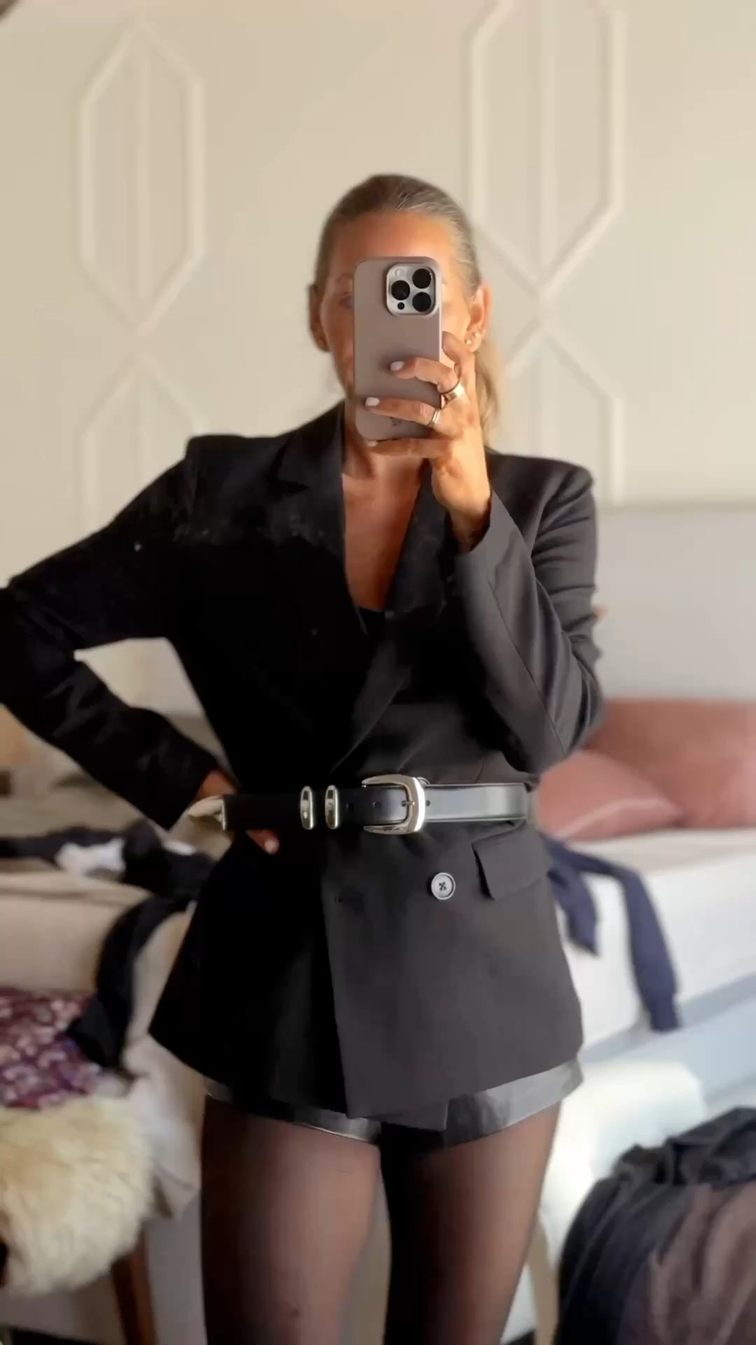 wearing a small in the blazer and shorts 

#LTKOver40 #LTKHoliday #LTKootd