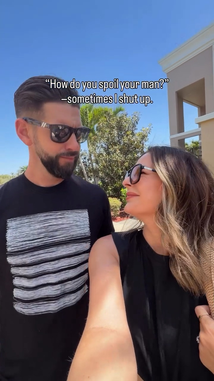& have to bite my tongue 😜 

#wifehumor #marriedlife #swflblogger #relatable #marriage