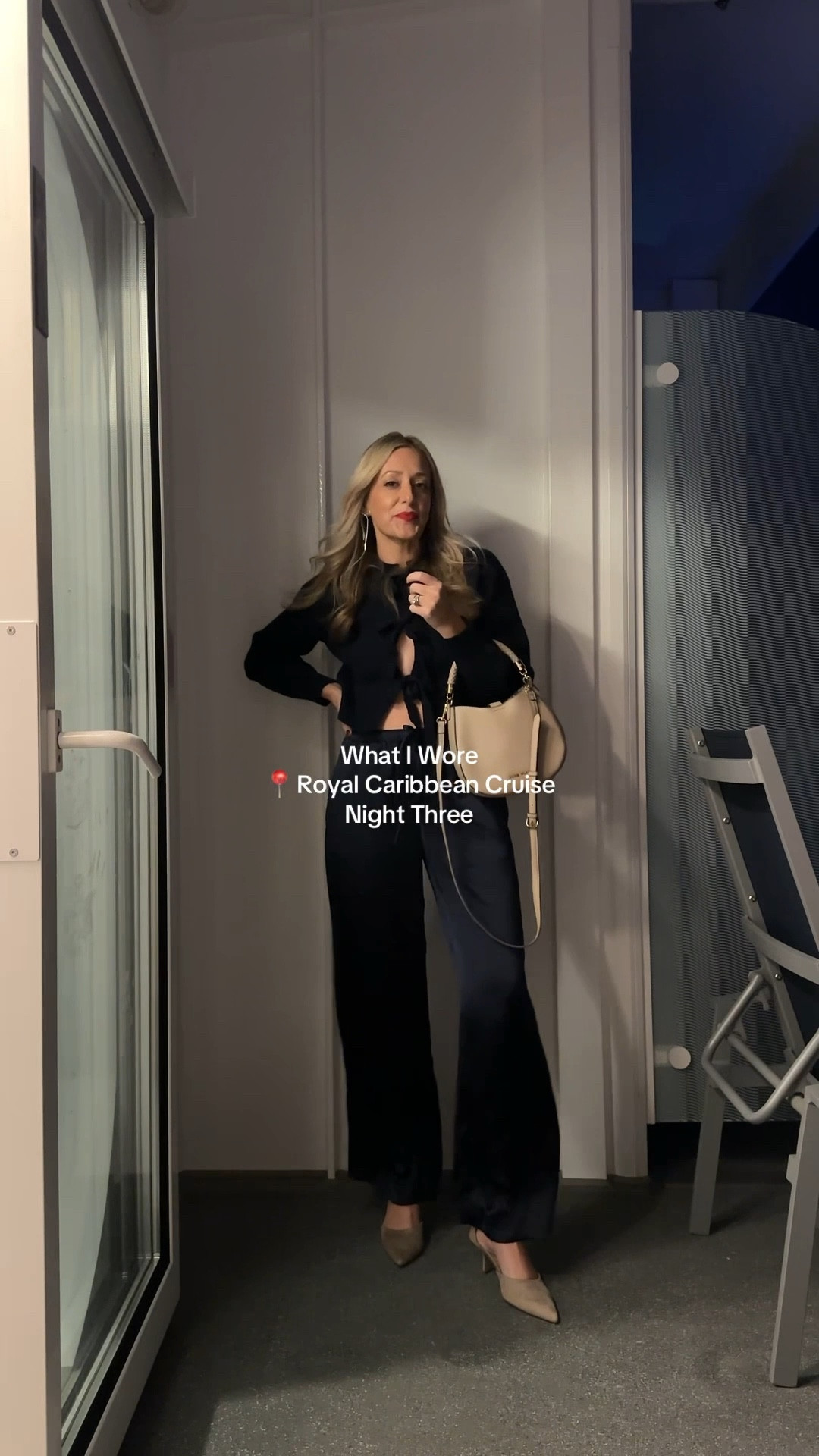 This navy silk pant and sweater combo is one of my favorite looks. Just add a red lip 💋 and it’s perfection! The pants I’m wearing are from Loft but appear to be sold out so I linked a similar pair  

#LTKOver40 #LTKootd #LTKSeasonal