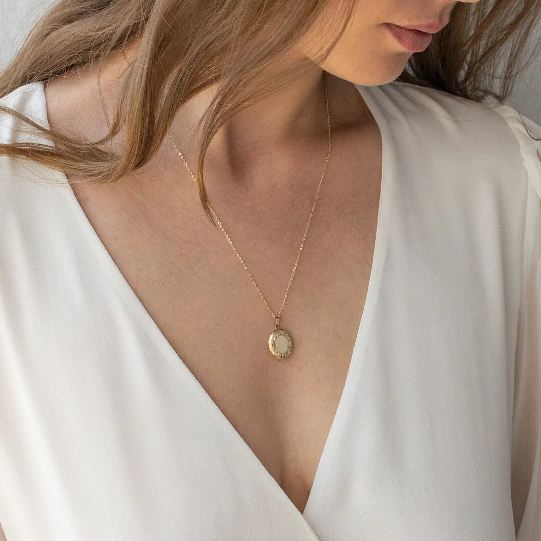 Locket Necklace, Gift for Her, Personalized Gift, Personalized Jewelry, Handmade Jewelry, Christm... | Etsy (US)