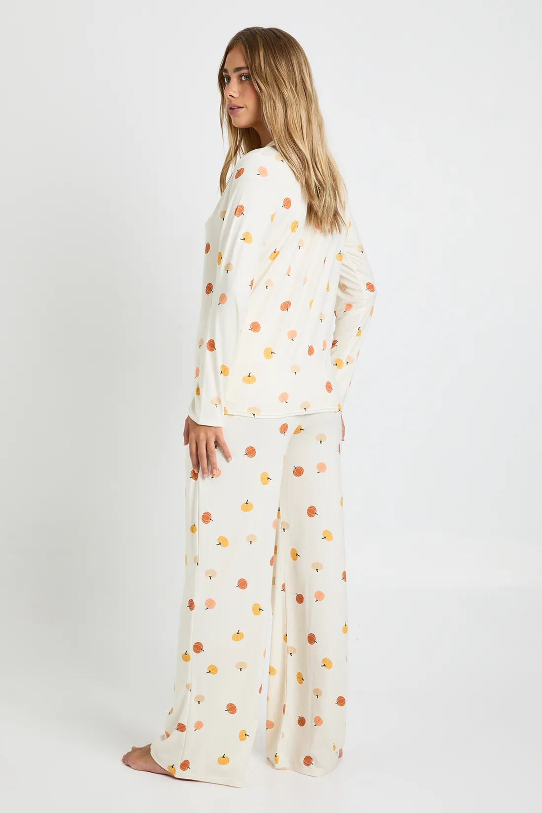 Halloween Ditsy Pumpkin Print Long Sleeve Shirt & Trousers Pyjama Set | Boohoo.com (UK & IE)