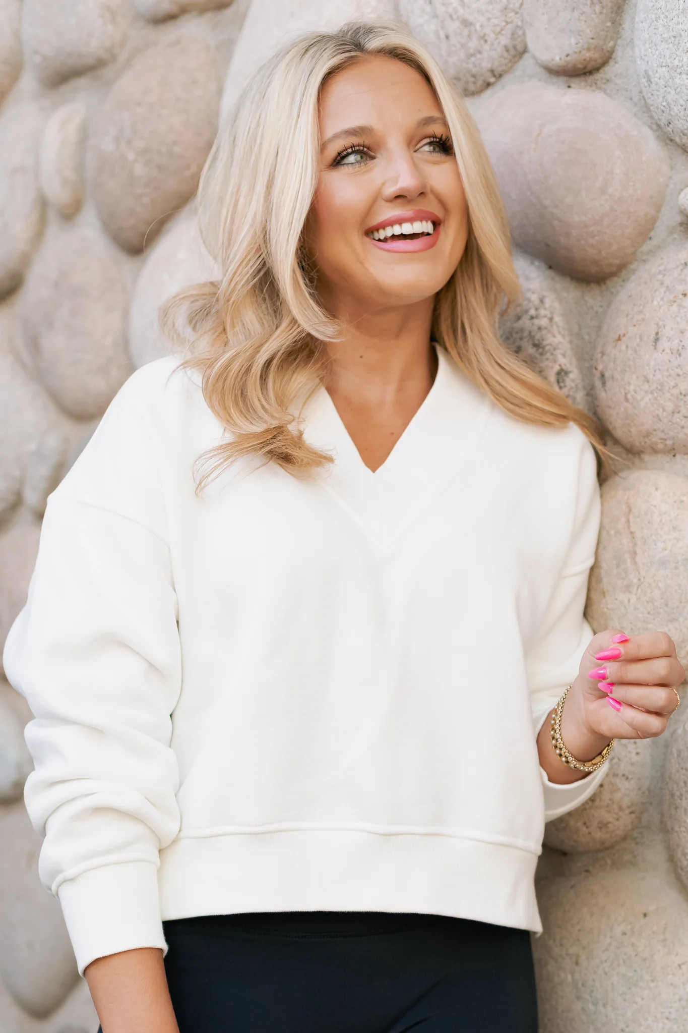 SSYS Lara V Neck Fleece Lined Cropped Sweatshirt In Ivory | SSYS