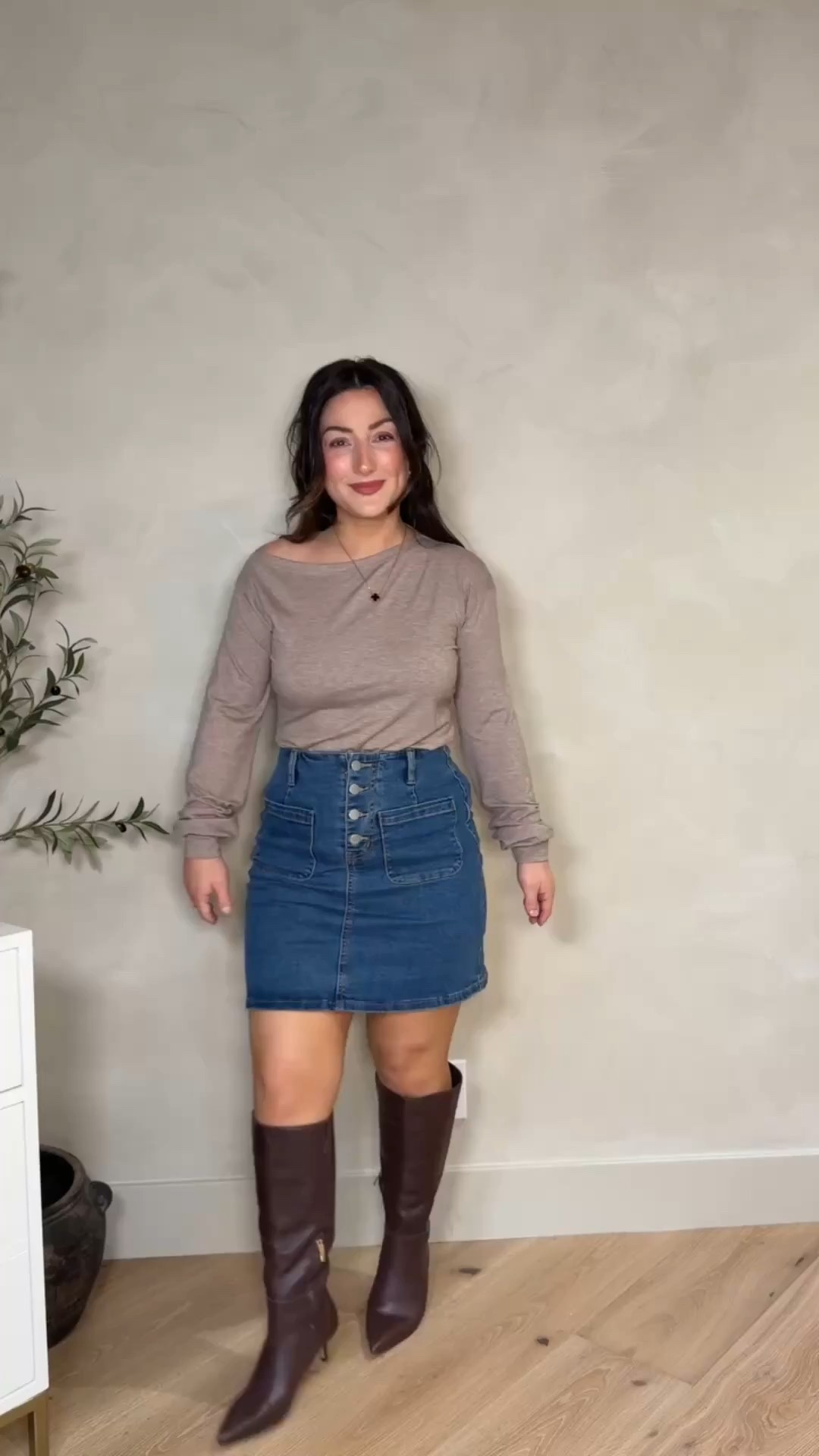 Two amazon skirts i’m loving!! The denim is the perfect stretchy mini skirt + the floral will be perfect for your next vaca!! 

Size small in all
5'0" 140lbs 

#amazonfinds #petitefashionblogger #evaless #blencot #springfashion

#LTKSaleAlert #LTKPetite #LTKTravel