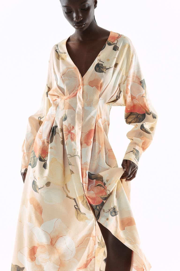 Tapered-waist V-neck Dress - Apricot/floral - Ladies | H&M US | H&M (US + CA)