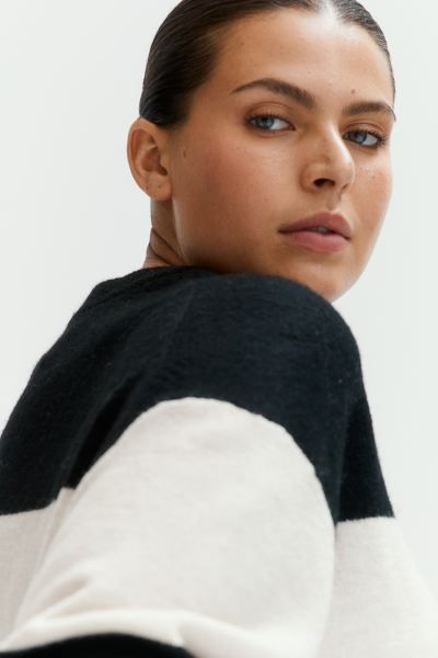 Knit Sweater - Light beige/black striped - Ladies | H&M US | H&M (US + CA)