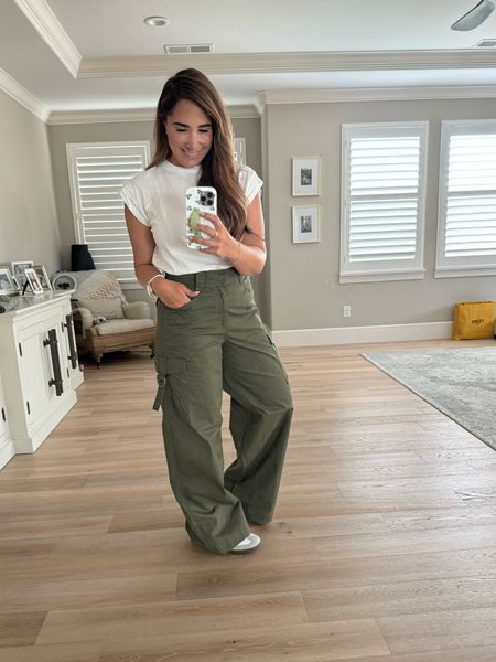 DO NOT sleep on these Walmart pants 🤌🏼 they are so good!!!! They run true to size IMO, I’m wearing a 6! Favorite tee on sale NOW 

#LTKxTarget #LTKstyletip #LTKfindsunder50