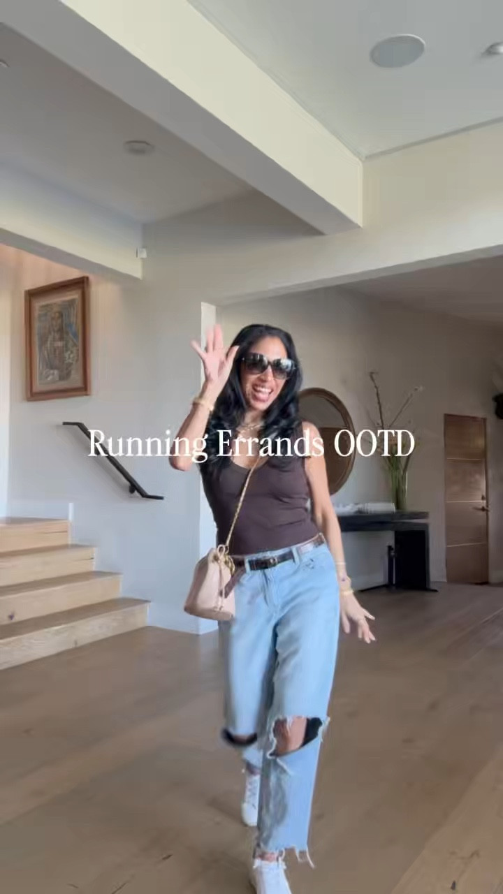 Spring is here 🌸 Both @Vuori US and @abercrombie are having sales right now — use code: LTKVuroiSPRING for 20% and code: AFLTK for Abercrombie deals!

#LTKSpringSale #LTKspring #LTKootd