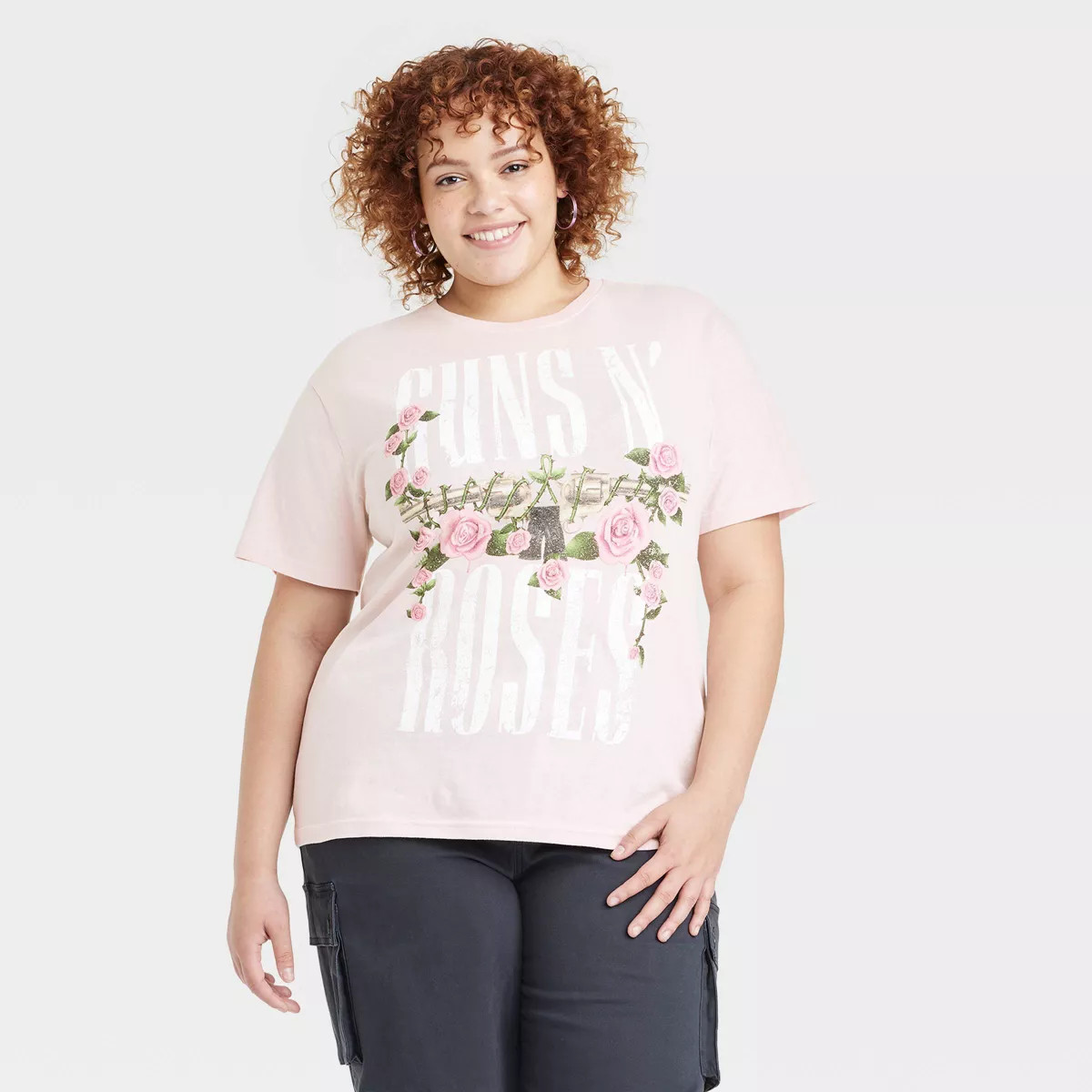 Women's Guns N' Roses Floral Short Sleeve Graphic T-Shirt - Blush | Target