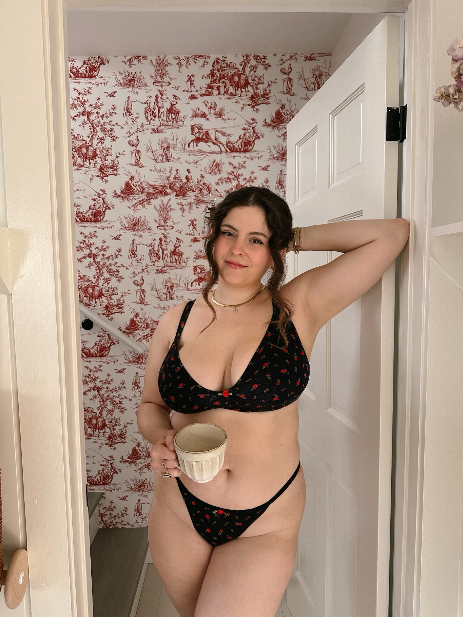 Love this rose set from parade!

#LTKmidsize #LTKfindsunder50 #LTKstyletip