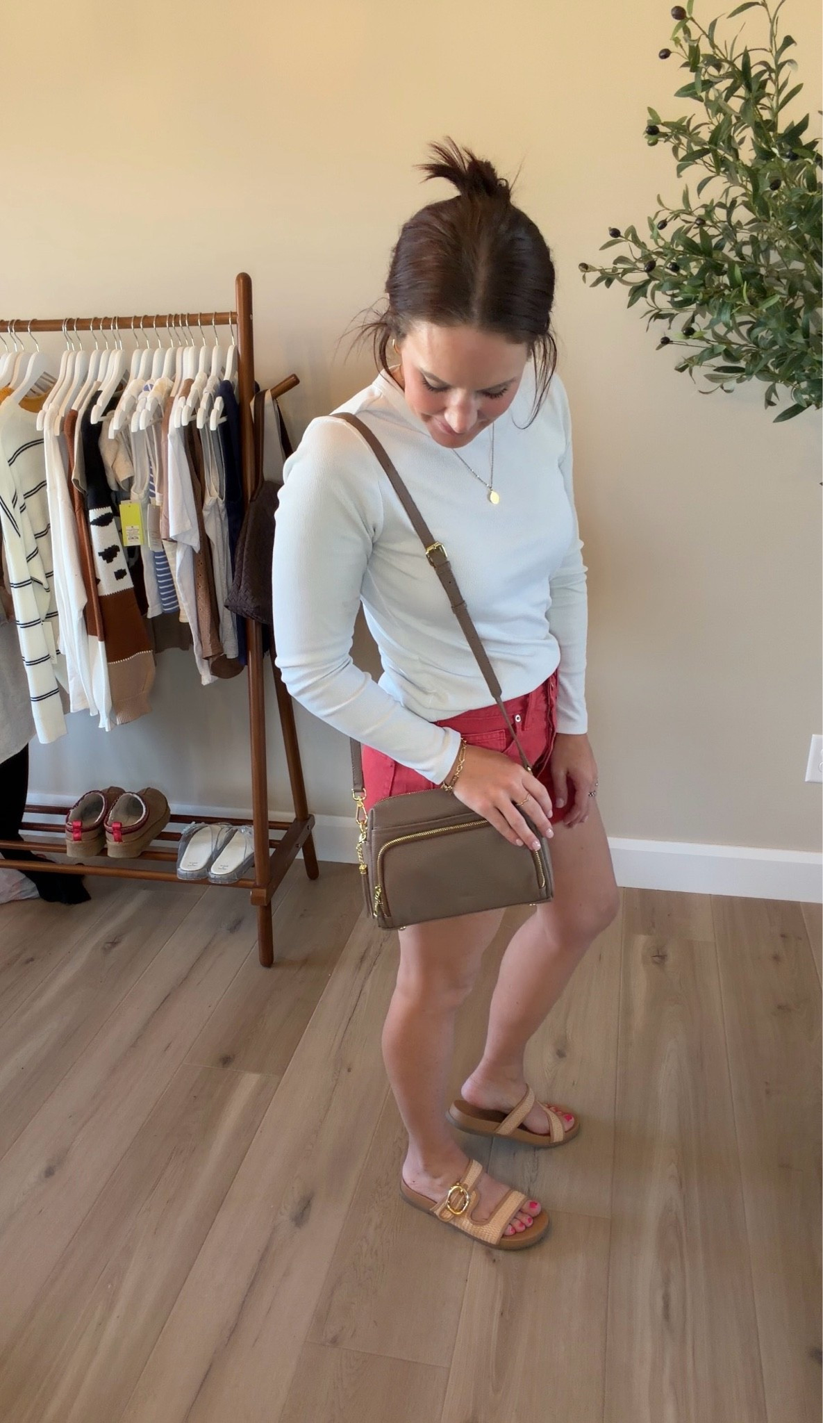 Purse doubles as a wallet - great for trips!

#LTKmomlife #LTKootd #LTKTravel