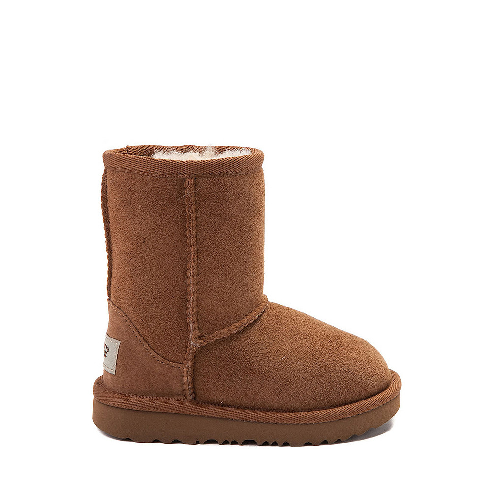 UGG® Classic Short II Boot - Toddler / Little Kid - Chestnut | Journeys