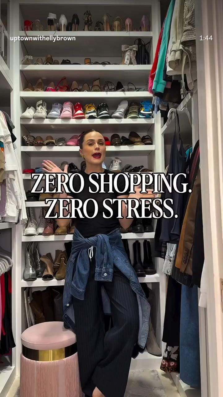 Last-minute plans and zero time to shop?  I’ve got you.
Here are 3 no-fail outfit formulas you can literally throw on in 60 seconds using pieces you already own:

1️⃣ Blazer + tee + any cute bottom + boots
2️⃣ Midi dress + boots (the easiest)
3️⃣ Go full monochrome and pretend it was intentional 😌

Fast. Chic. Zero stress. So you can spend time with actual humans instead of arguing with your closet. 

 

#LTKHoliday #LTKgrwm #LTKootd