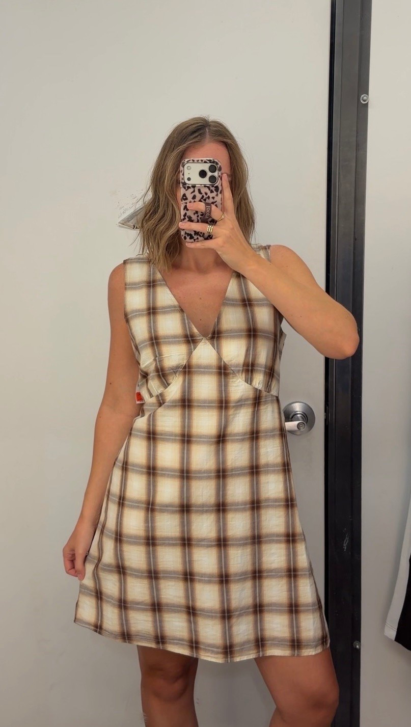 How cute is this plaid dress for fall?! Would be perfect for fall photos or even Thanksgiving?! 🍂 they didn’t have my size, this is a large I would say size down, could have done a small (I’m usually a M in things) and it’s on major sale!!! 

#oldnavy #falldresses #fallfashion #fallstyle #fallphotos

#LTKootd #LTKSaleAlert #LTKTall