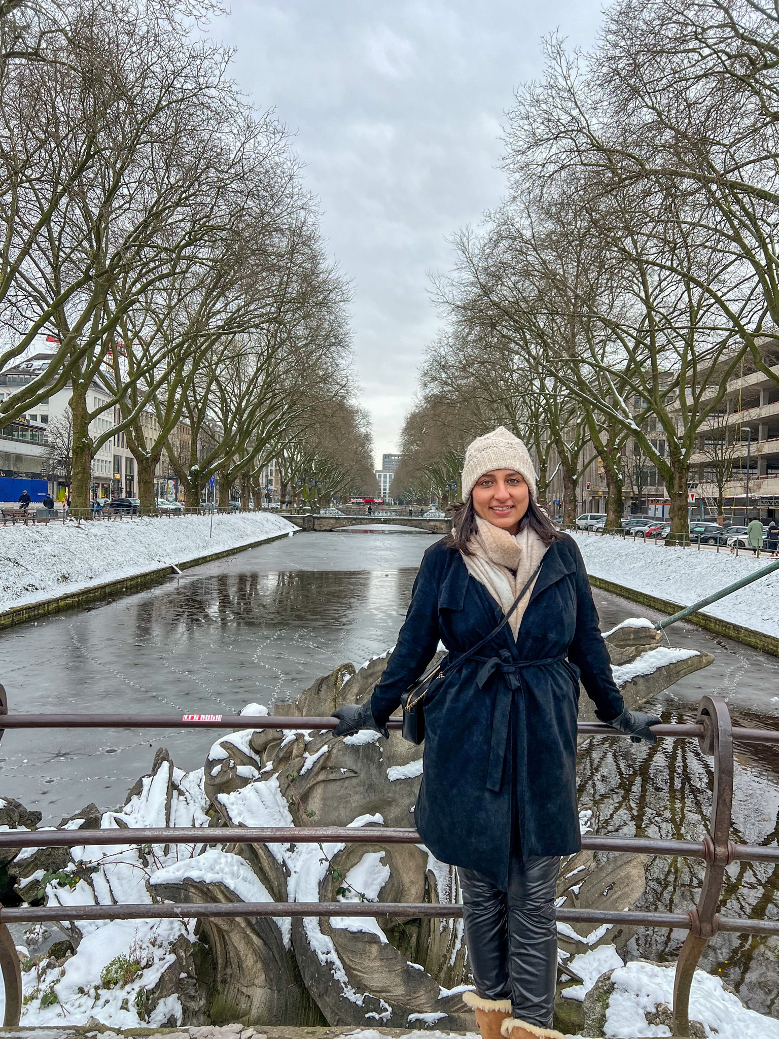 Winter vibes in Düsseldorf, Germany  

#LTKSeasonal #LTKWorkwear #LTKTravel