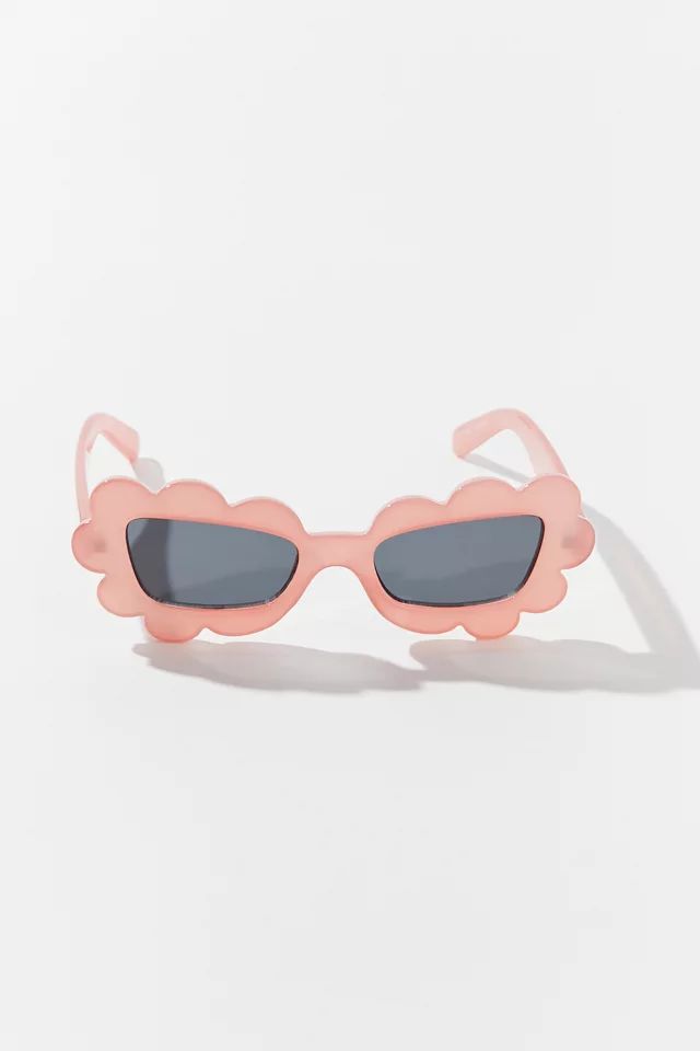 Phoebe Scalloped Cat-Eye Sunglasses | Urban Outfitters (US and RoW)