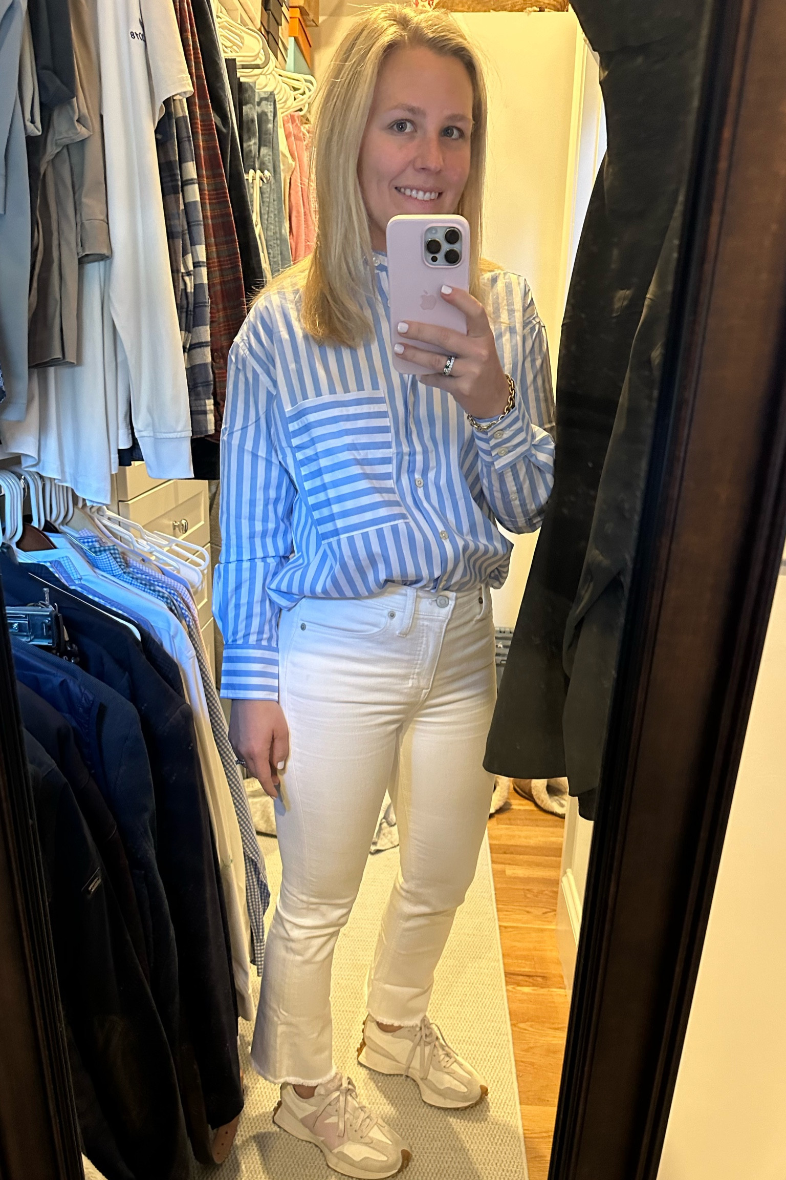 Installation day ready. Super comfortable but put together. I love this look for a busy day 🤍

#LTKsalealert #LTKActive #LTKhome