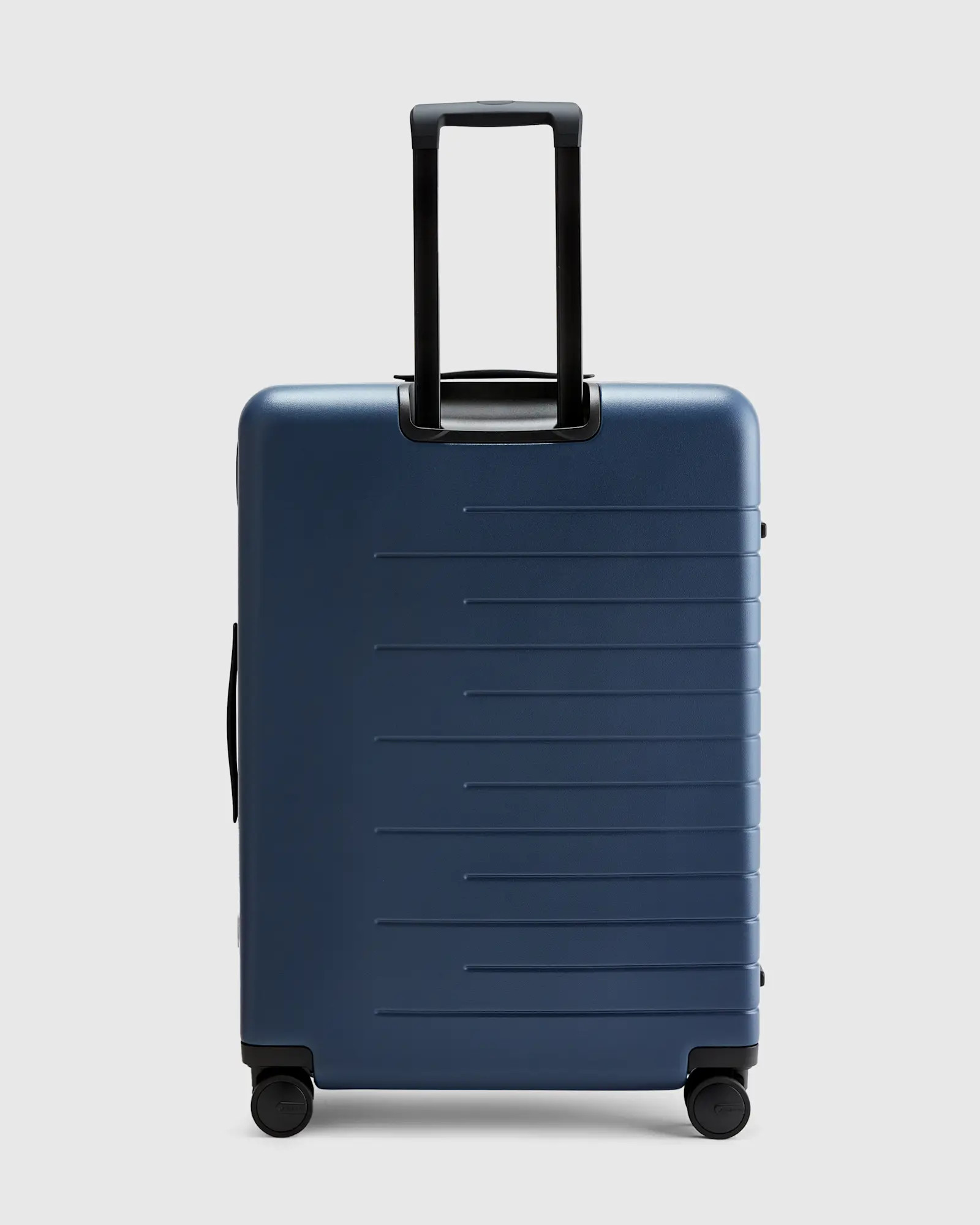 Expandable Large Check-In Suitcase | Quince