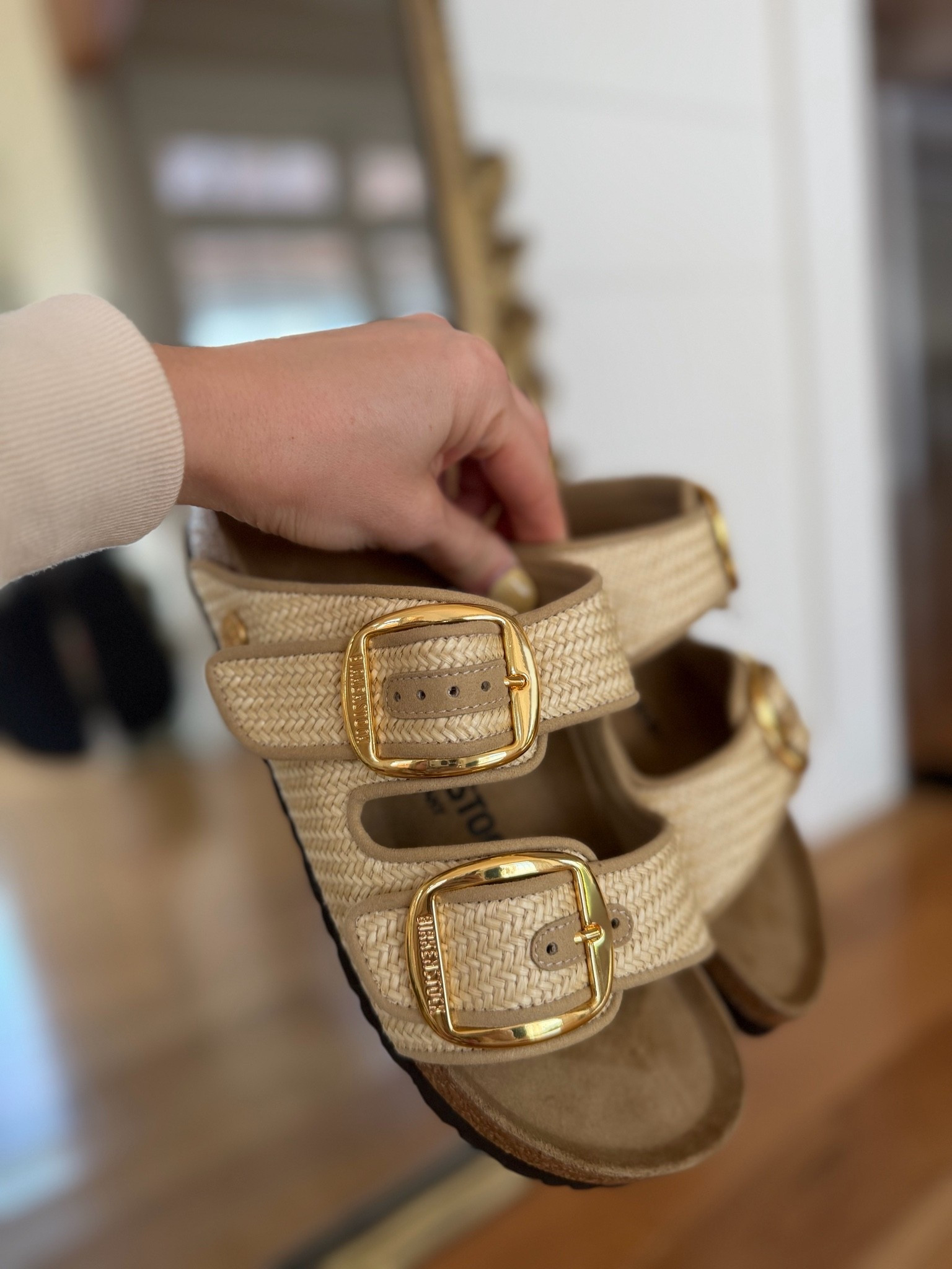 This is my favorite pair of Birkenstocks I’ve ever gotten😍

#LTKfitnessgoals #LTKmomlife #LTKootd