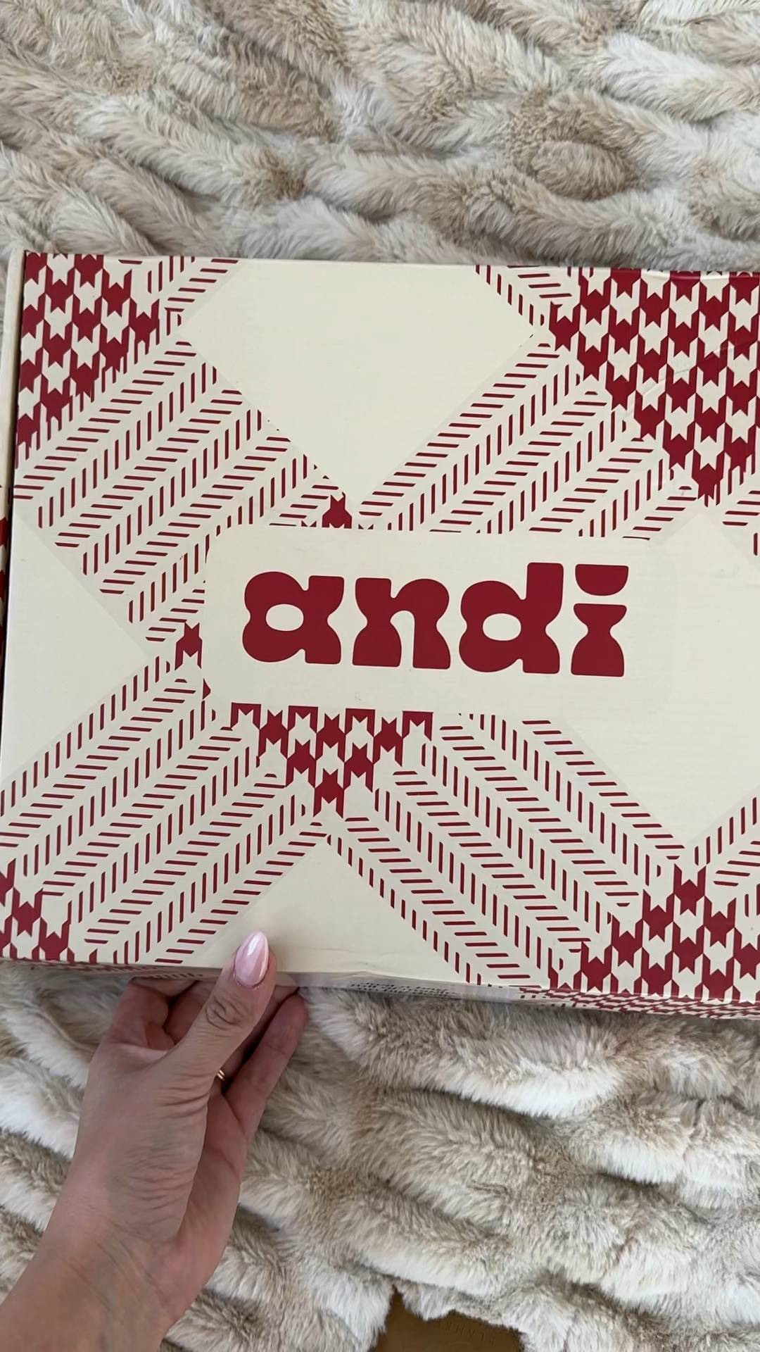 The BEST hair accessories!! 

#LTKfindsunder50 #LTKSeasonal #LTKstyletip