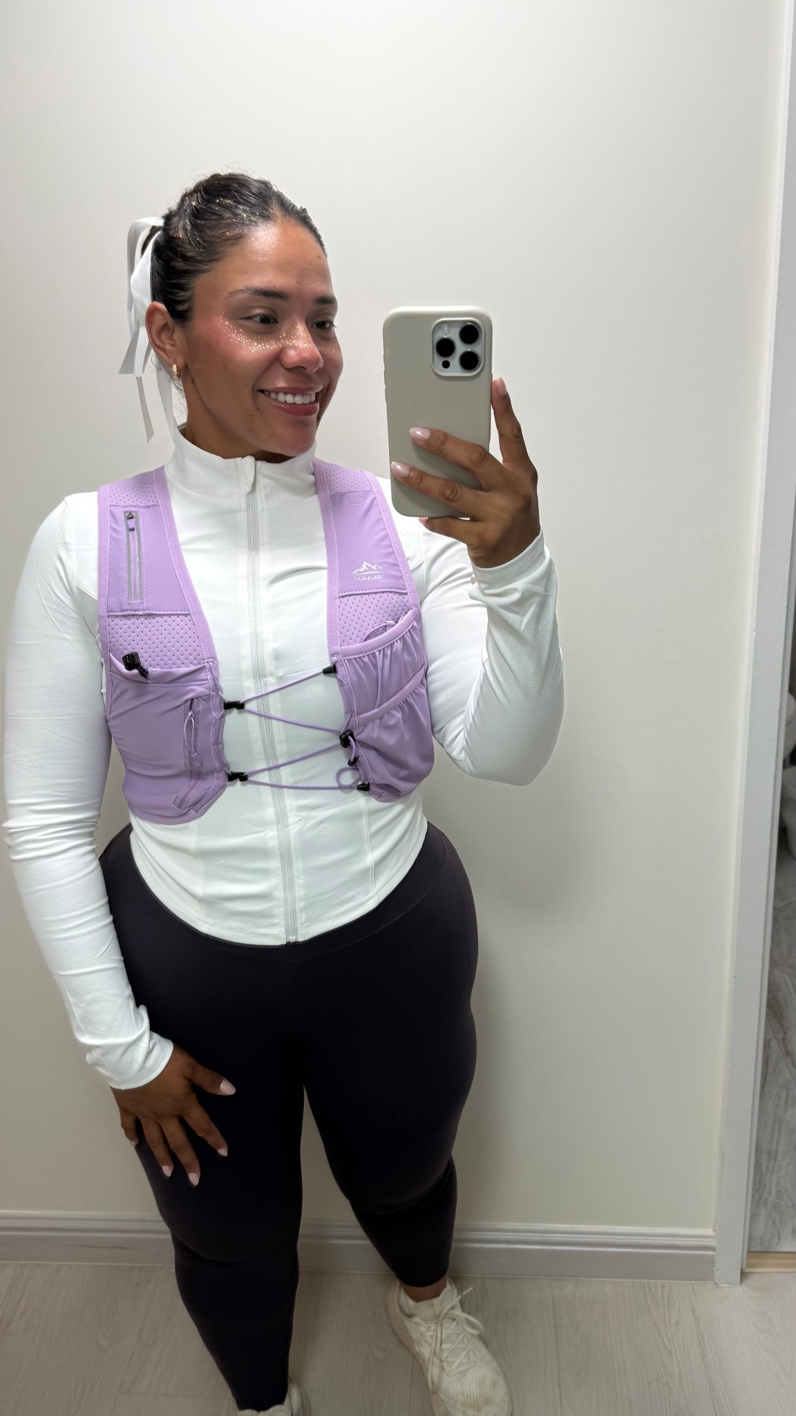 Cutest running/workout outfit for curvy girls 
B
✨ Chasing dreams & making memories 1 mile at a time ✨

Don’t ask me what happened with miles 1 and 2 I was so focus I don’t remember seeing the signs 🤭 mile 8 was a blur lol but we made it 

Vest- Medium
Long sleeve jacket medium 
Leggings- medium 

3 hours 14 min 57 seconds with a pace of 14:42 🎉 yippyyyy. My longest fastest run yet. I can do hard things and so can you 💜

#weightloss #weightlossjourney #running #progress

#LTKPlusSize #LTKootd #LTKActive