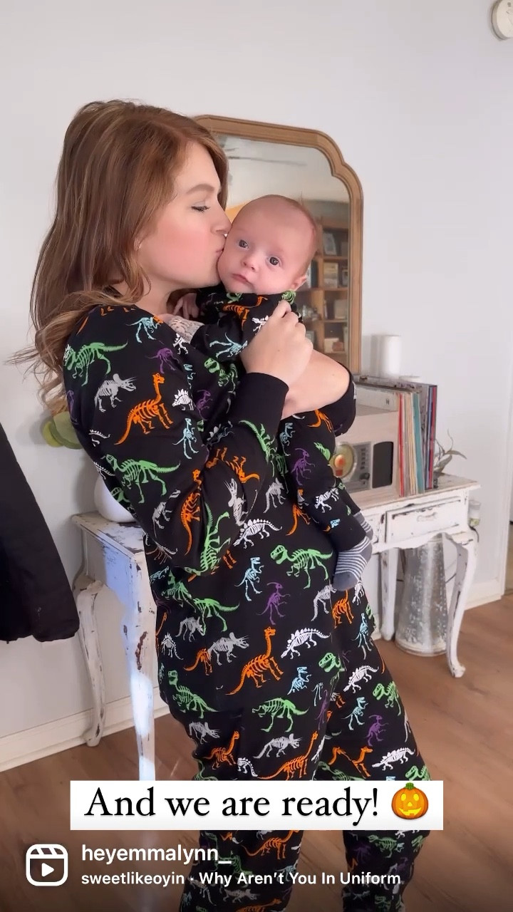 Less than one week till Halloween!!!! 🎃 

Matching pjs are from target and 20% off! #babysfirsthalloween #matchingpjs #targethalloween