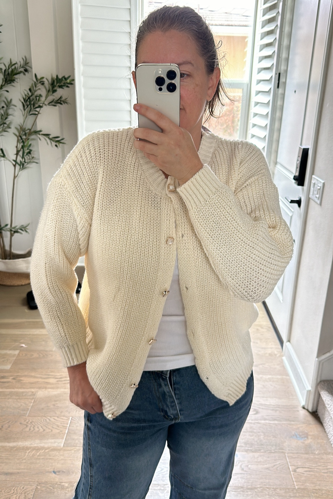 The perfect long sleeve cardigan for fall 

#LTKStyleTip #LTKMidsize #LTKOver40