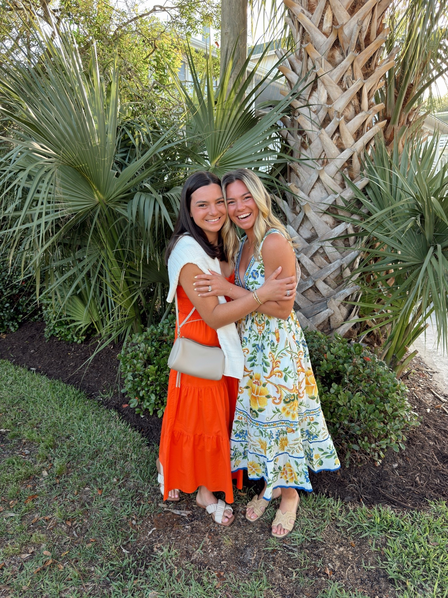 Coastal Summer Dinner Outfit Ideas

#LTKgrwm #LTKootd #LTKSeasonal