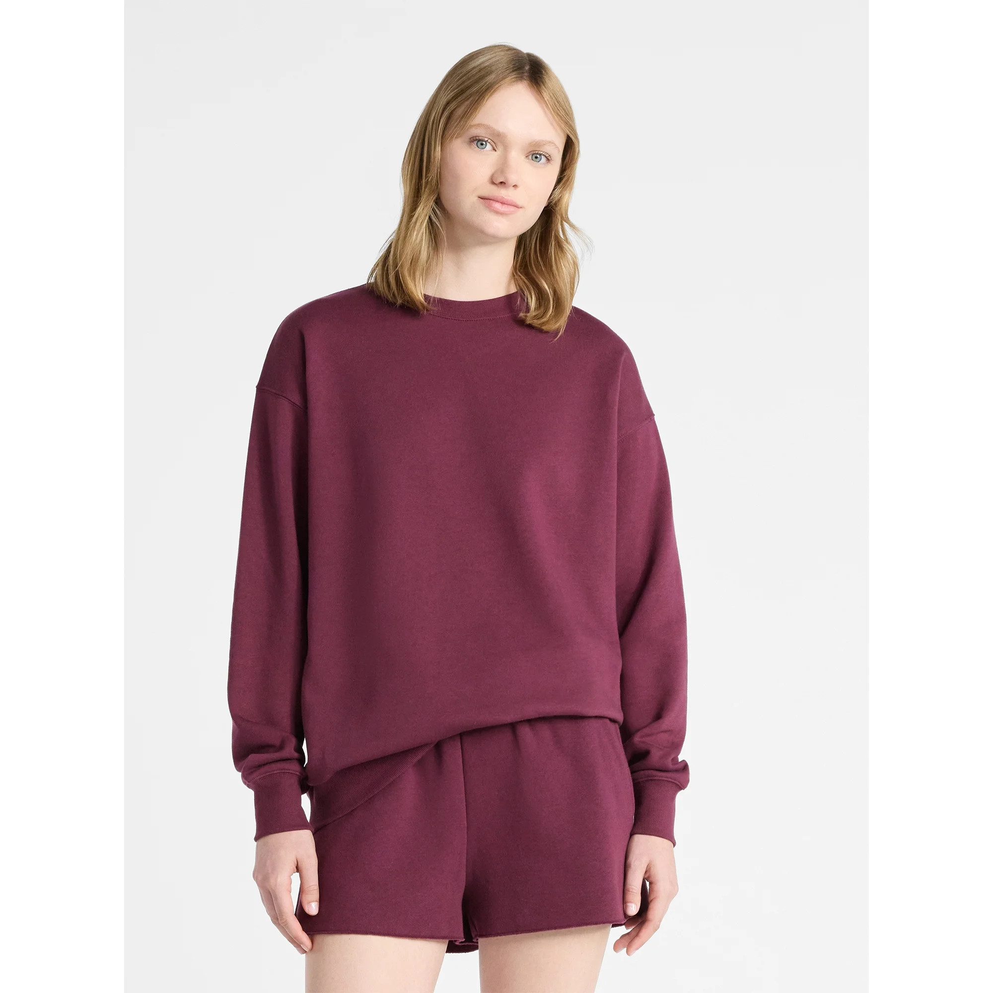 No Boundaries Fleece Oversized Sweatshirt with Long Sleeves, Women’s | Walmart (US)