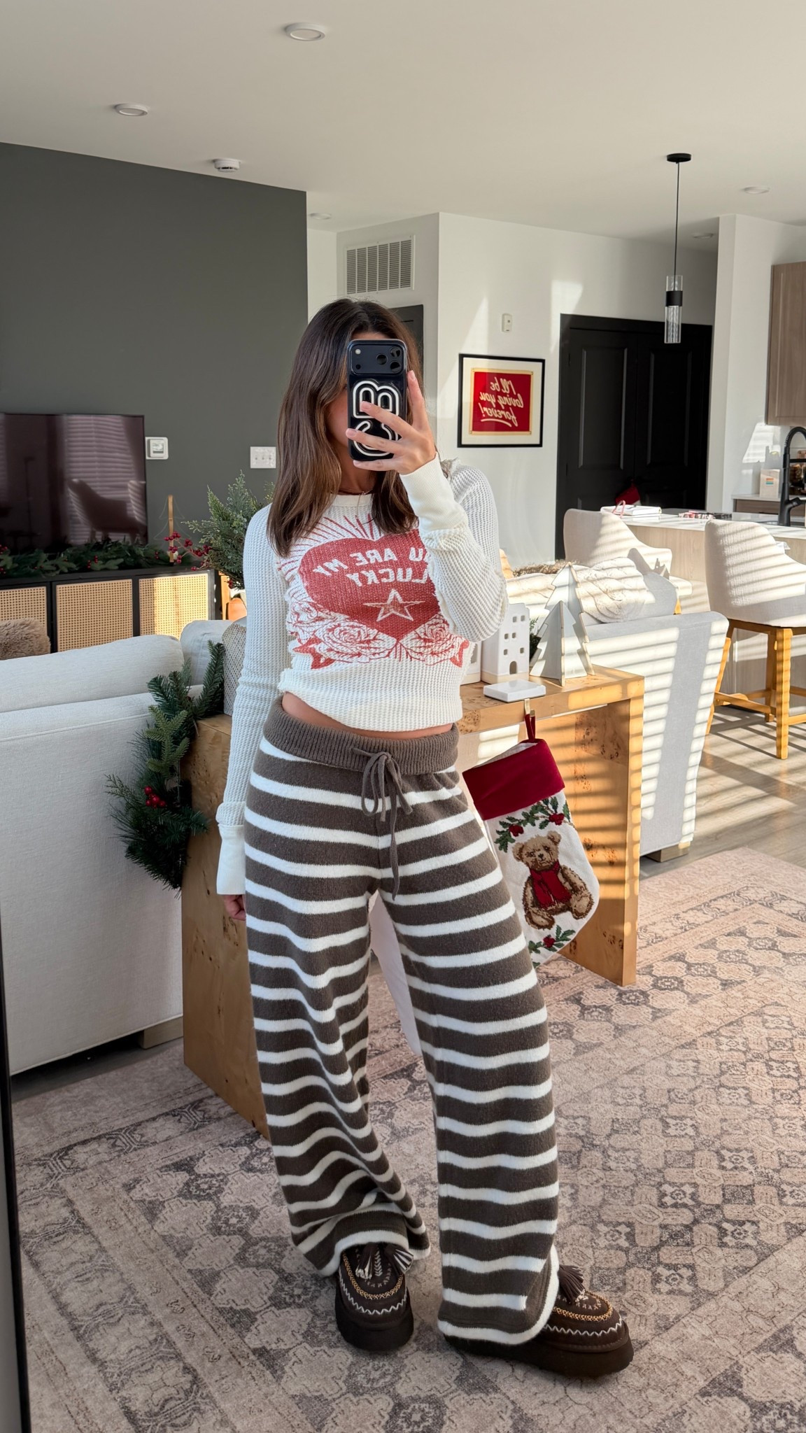 XS top and bottoms🤎