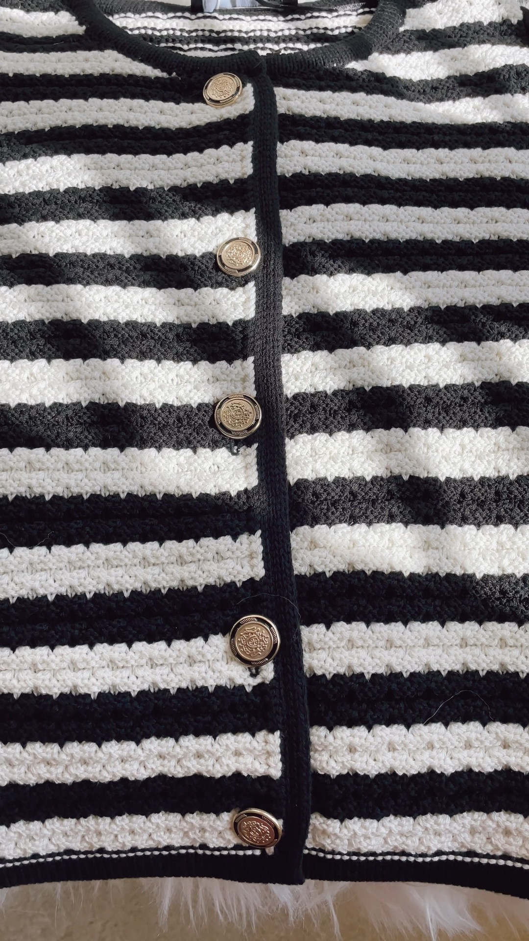 The cardigan you need for this season 

#LTKstyletip #LTKSeasonal #LTKover40