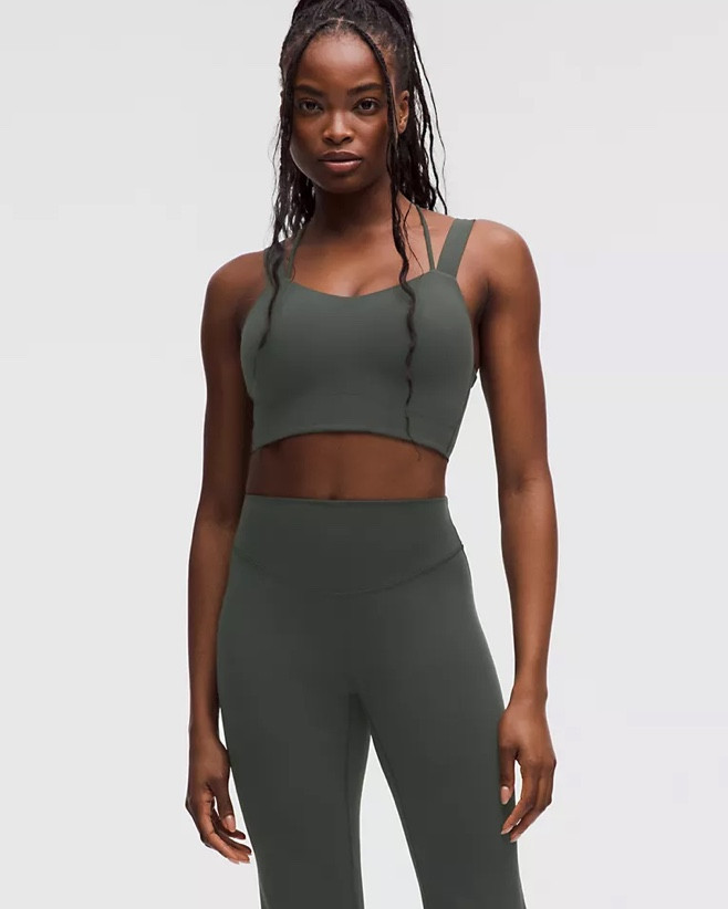 The only sports bra I have worn for 7 years as a blesseDD queen in my 20s and 30s
Comes in so many normal colors I wear this whether im working out or not 

#LTKPetite #LTKFindsUnder100 #LTKActive