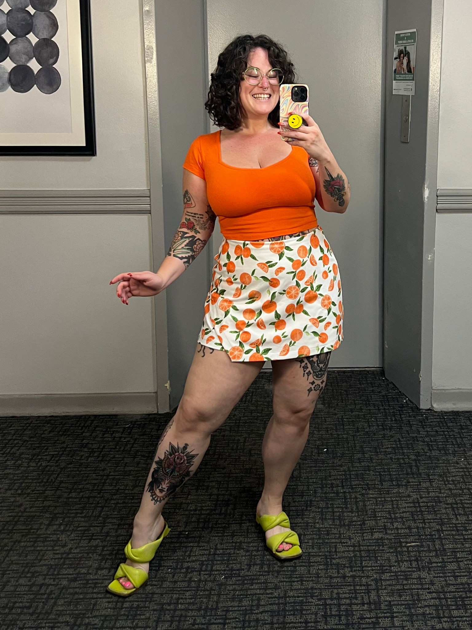 orange shirt is from @mannerslondon, (code HILLARY for a discount 🫡) it’s designed to be worn without a bra!!! the fabric is thick stretchy cotton-lycra which magically looks and feels amazing w no bra 😋 shoes are l’intervalle