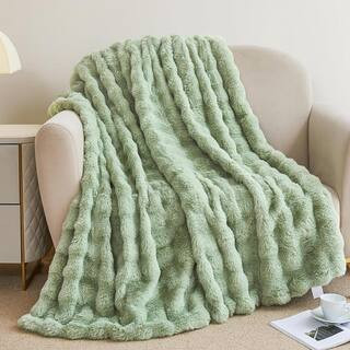 ILTB Green Faux Fur 50 in. x 60 in. Soft Cozy Fuzzy Throw Blanket for Couch | The Home Depot