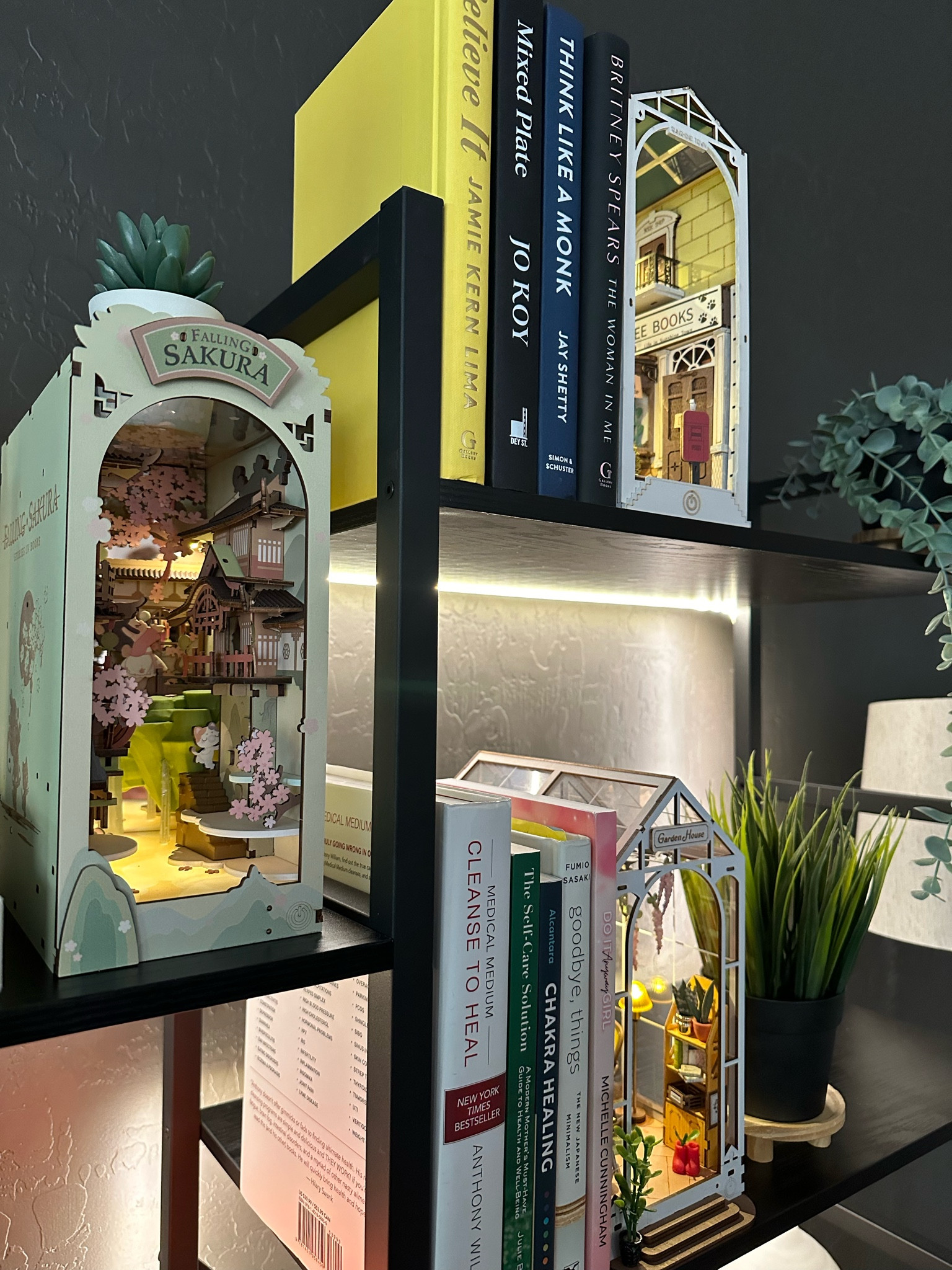 More book nooks! These are the cutest 🩷

#LTKfindsunder50 #LTKhome