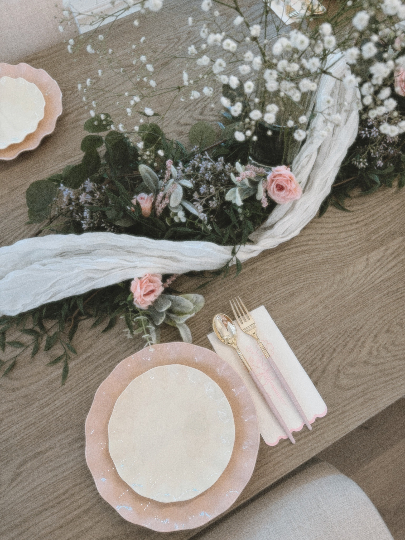 floral + pink tablescape 💗

#LTKmomlife #LTKgrwm #LTKMothersDay