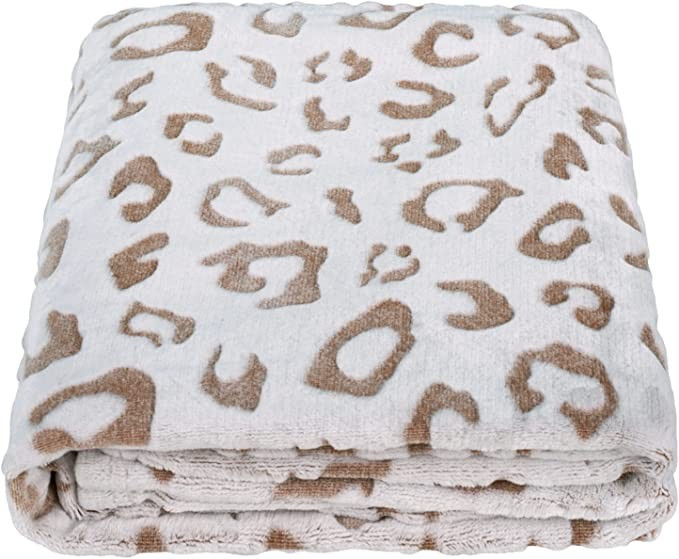 SOCHOW Flannel Fleece Cheetah Print Throw Blanket, Lightweight Super Soft Cozy Plush Blanket, 50 ... | Amazon (US)