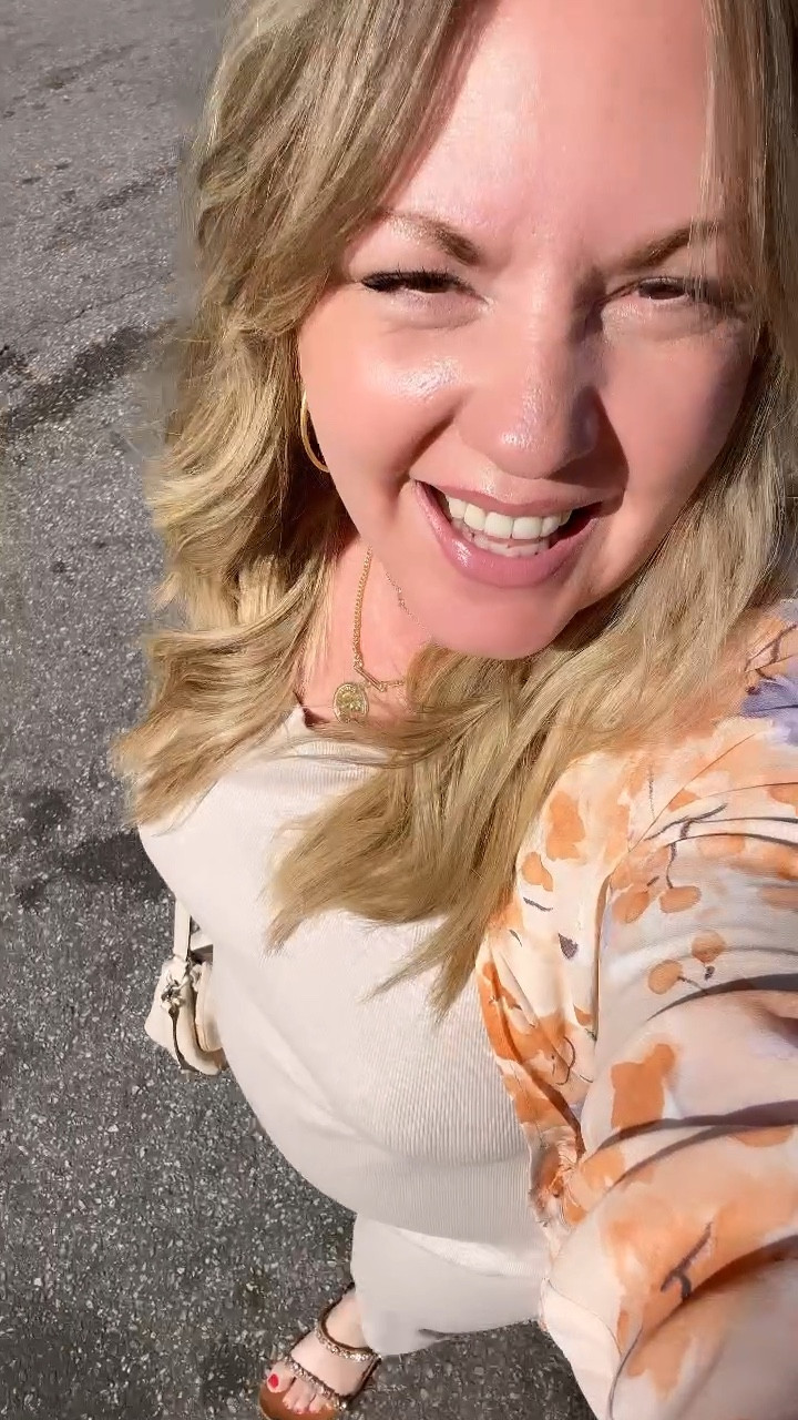 XL dress; medium kimono

#LTKSeasonal #LTKunder50 #LTKsalealert