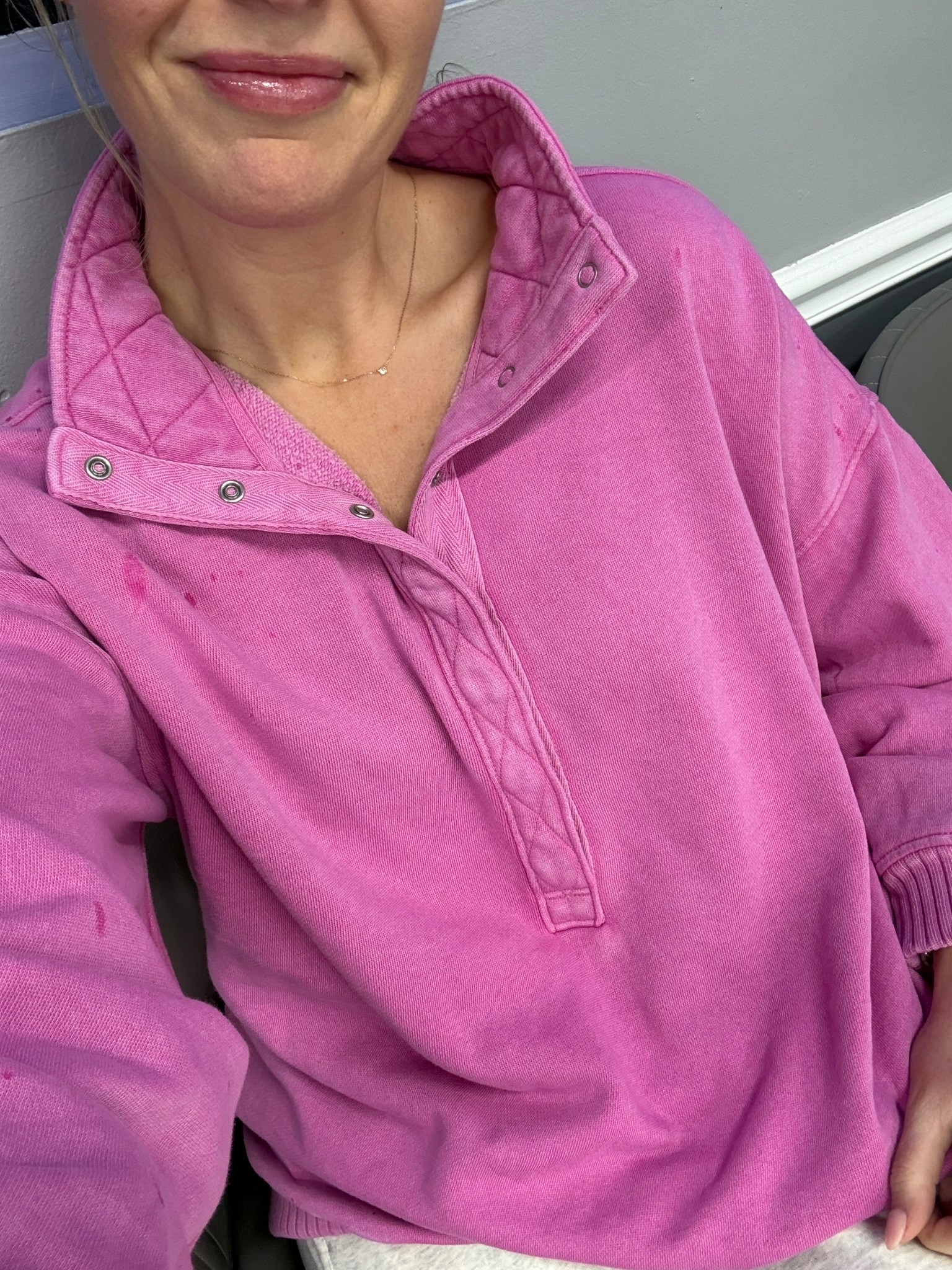 Color of this pullover is too good 😍😍