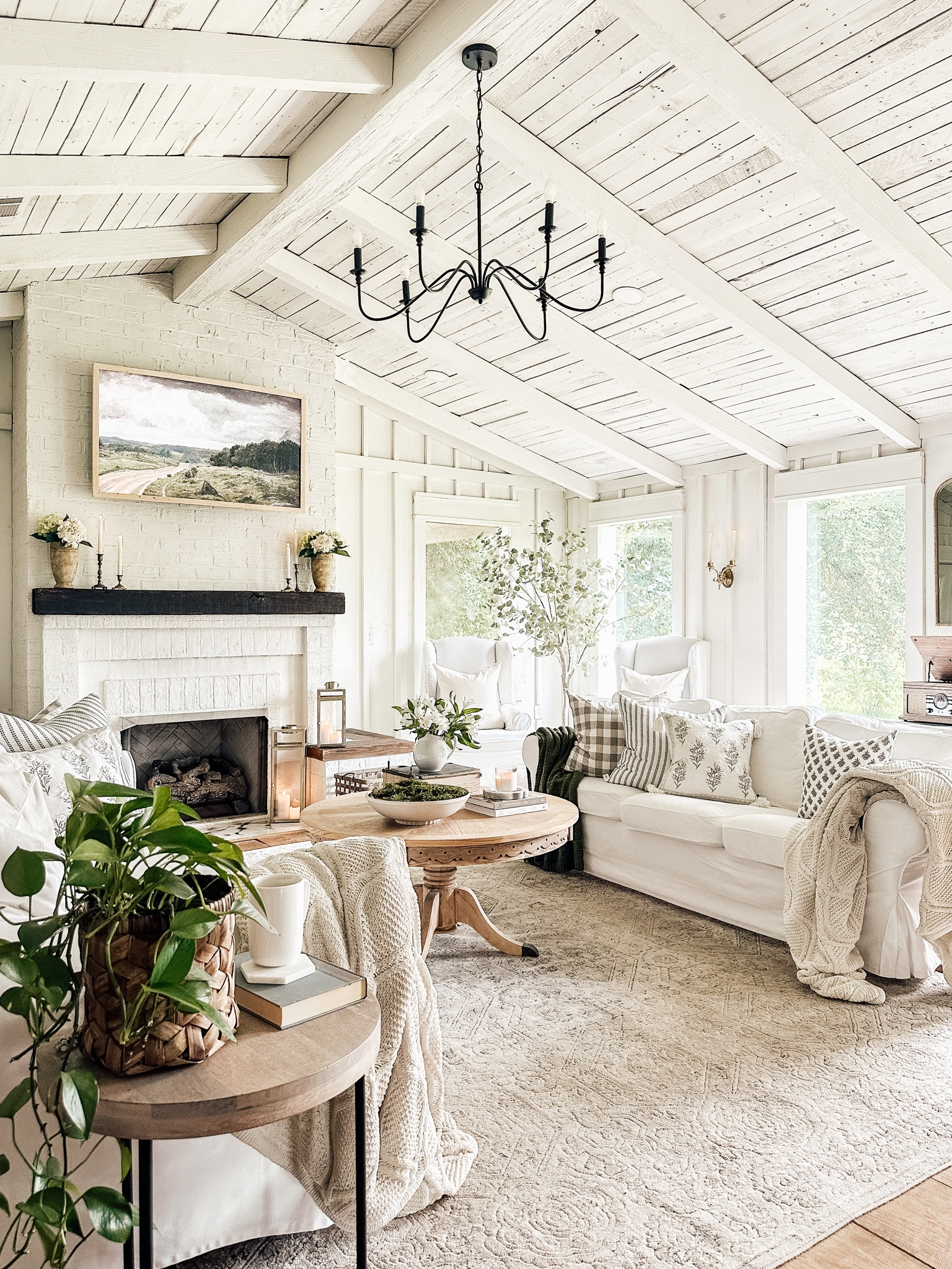 Love to reset with nonseasonal decor before the Holidays! Soaking up these last days of Summer! #americanfarmhousestyle #cottagestyle #cottagesandbungalows #magnolianetwork #vintagestyle #cottagefarmhouse #livingroomdecorating #livingroomdecor #prefall #vintagefarmhouse

#LTKHome #LTKSeasonal