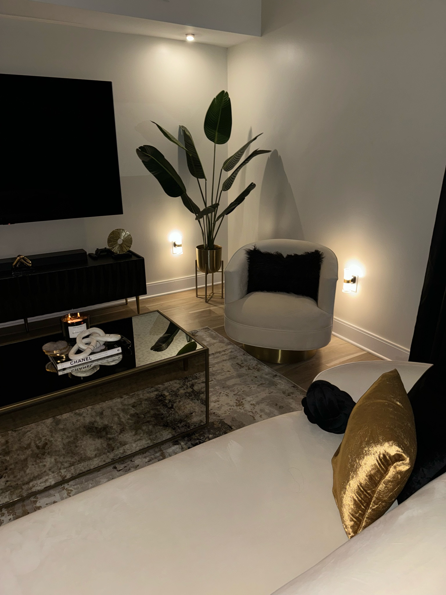 Love what a simple lighting fix can do for any space, but especially a naturally dark one ~ like my basement ✨ These nightlights come with a dimmable feature, too 🤍

#LTKStyleTip #LTKFindsUnder50 #LTKHome