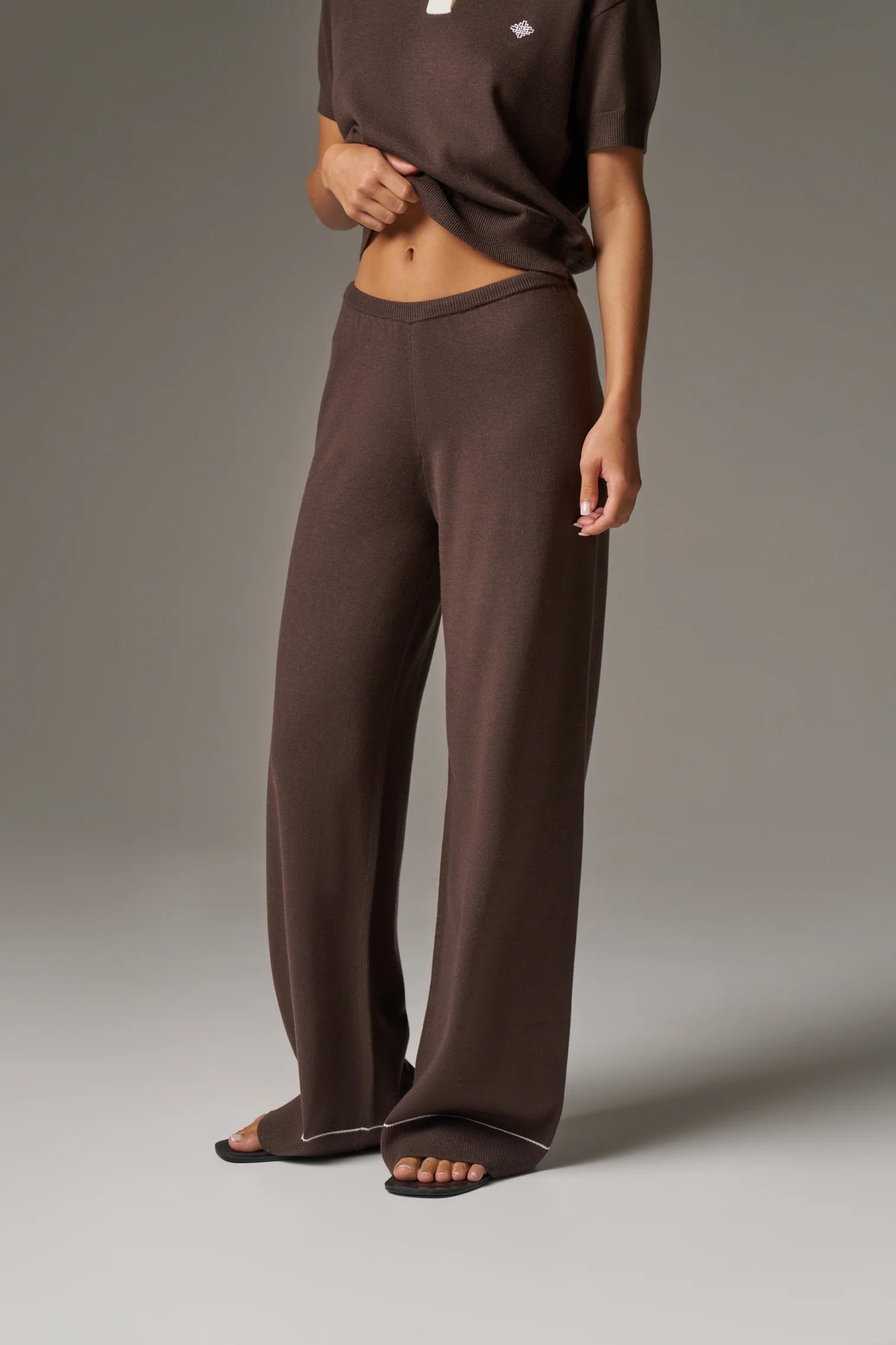 KNITTED PANEL TROUSERS - BROWN | The Couture Club
