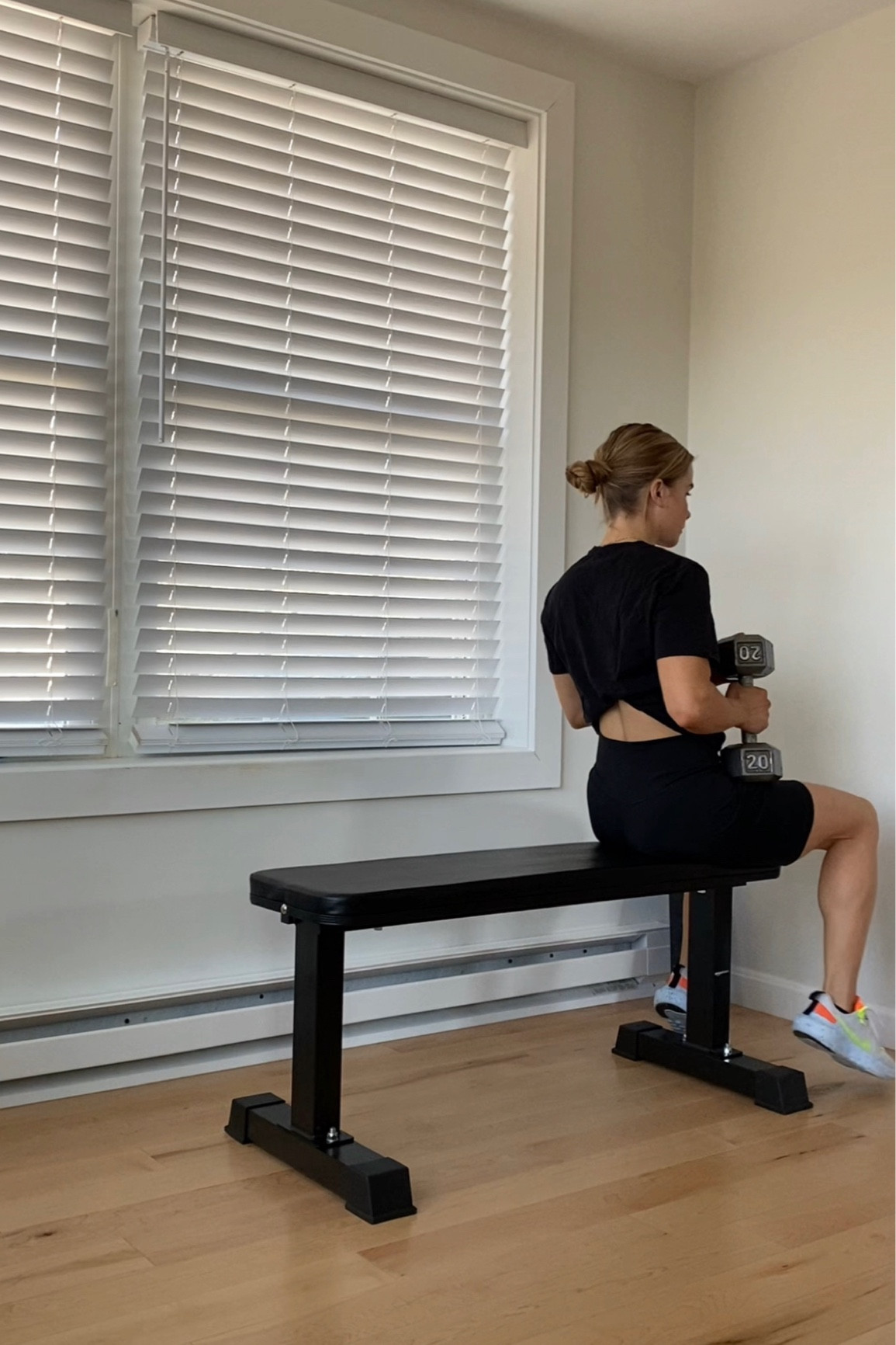 Tee - XS (men’s sizing)
Biker Shorts - S (sized up)
Trainers - 7 (tts)

#LTKfit #LTKunder100 #LTKunder50