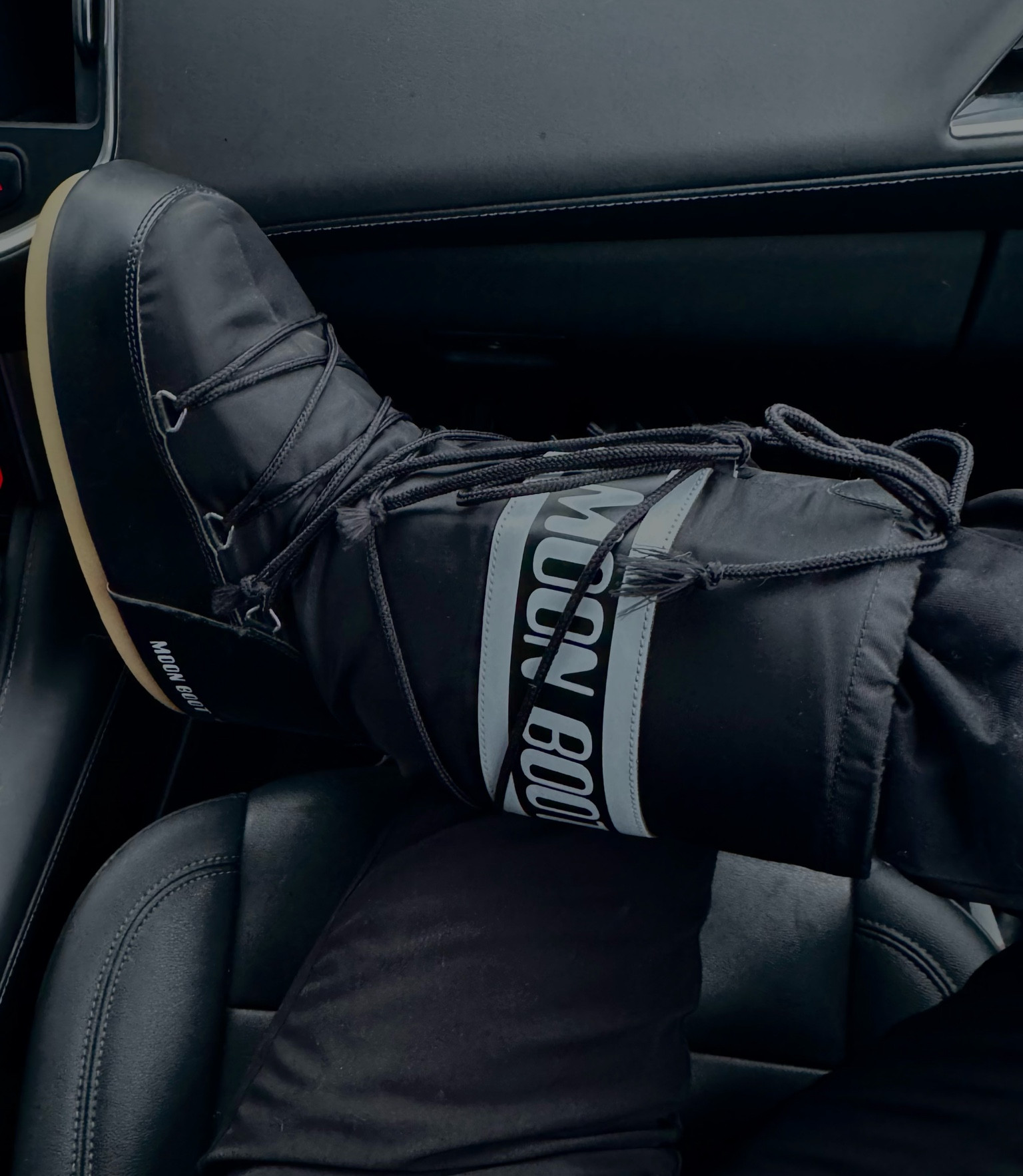 Moon boots, moonboots, moon boot, snow shoes, snow boots, snow gear, apres ski, cold weather boots, fashion ski, cute ski boots, ski outfit, snowboard outfit, ski style 

#LTKShoeCrush #LTKTravel #LTKStyleTip