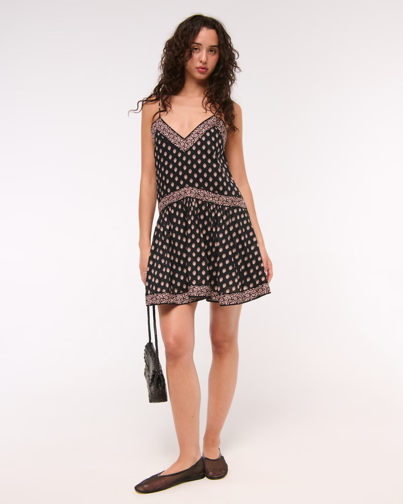 Women's V-Neck Flowy Mini Skort | Women's Dresses & Jumpsuits | Abercrombie.com | Abercrombie & Fitch (US)