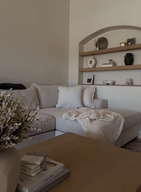 Cozy minimalist home decor✨


#LTKHomedecor #LTKHomedesign #LTKDecor #homedecor #minimalisthomedecor #organichomedecor #organicliving #homedesign #neutralhomedecor #homeinspo #decorinspo #shelfdecor 

#LTKhome #LTKU #LTKstyletip